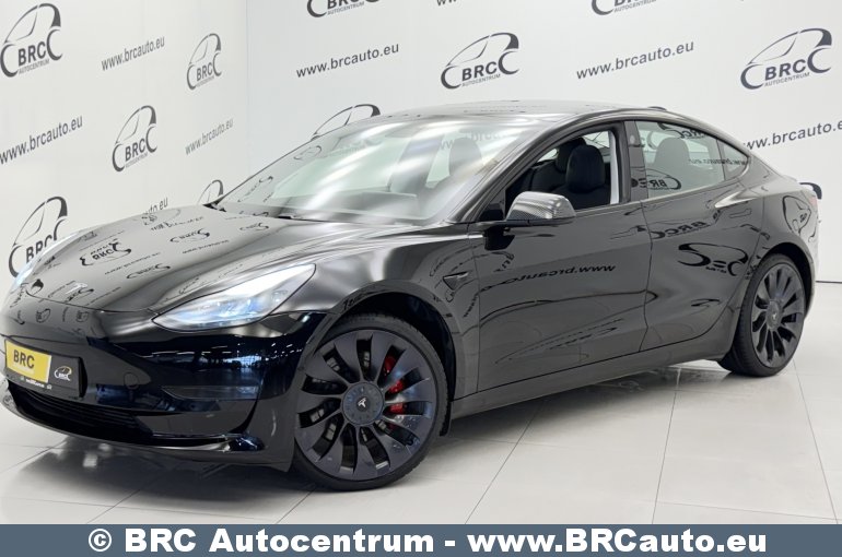 Tesla Model 3 Long Range AWD