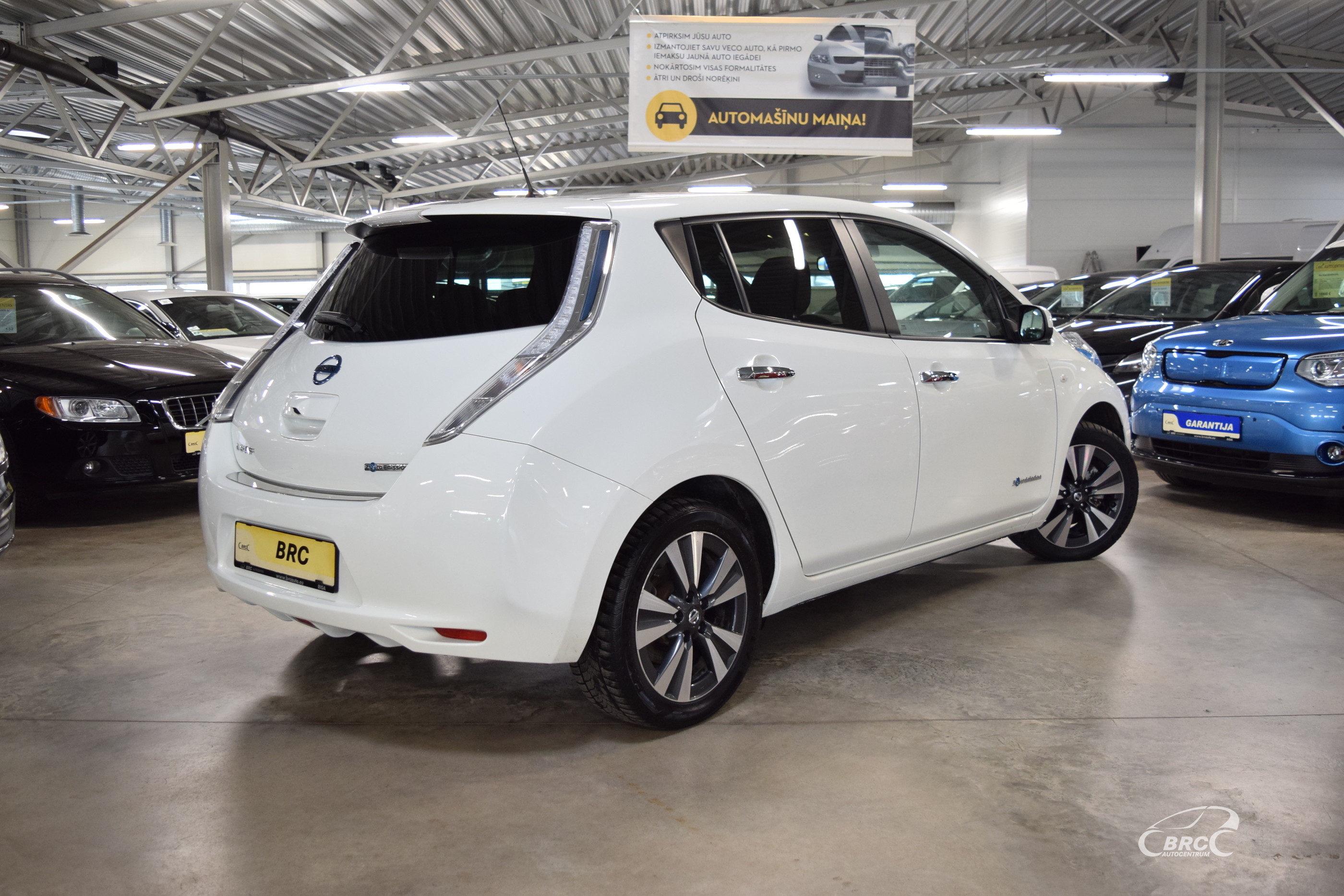 Nissan Leaf Zero Emission 30KWH