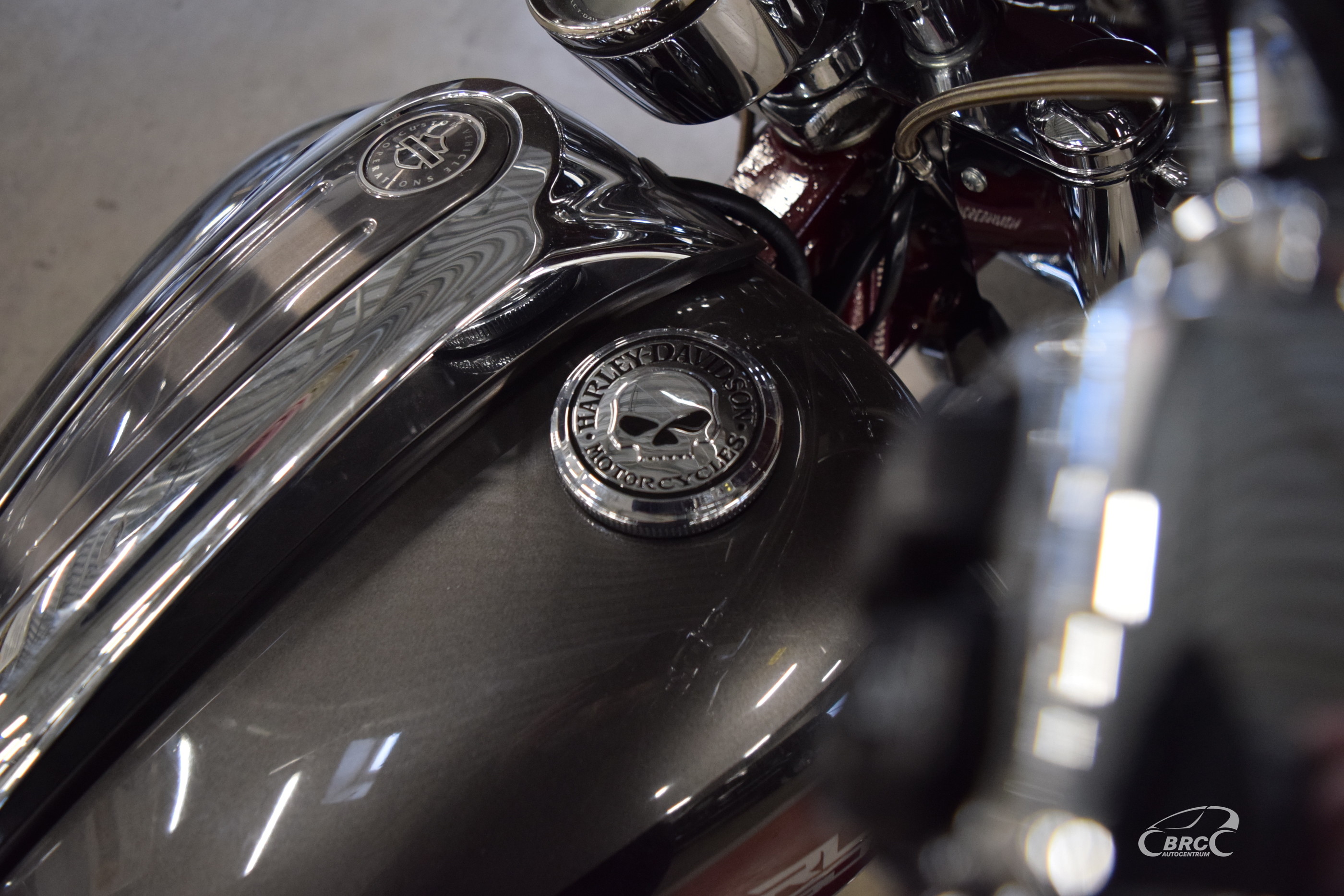 Harley-Davidson CVO Deluxe Tommy & Sons