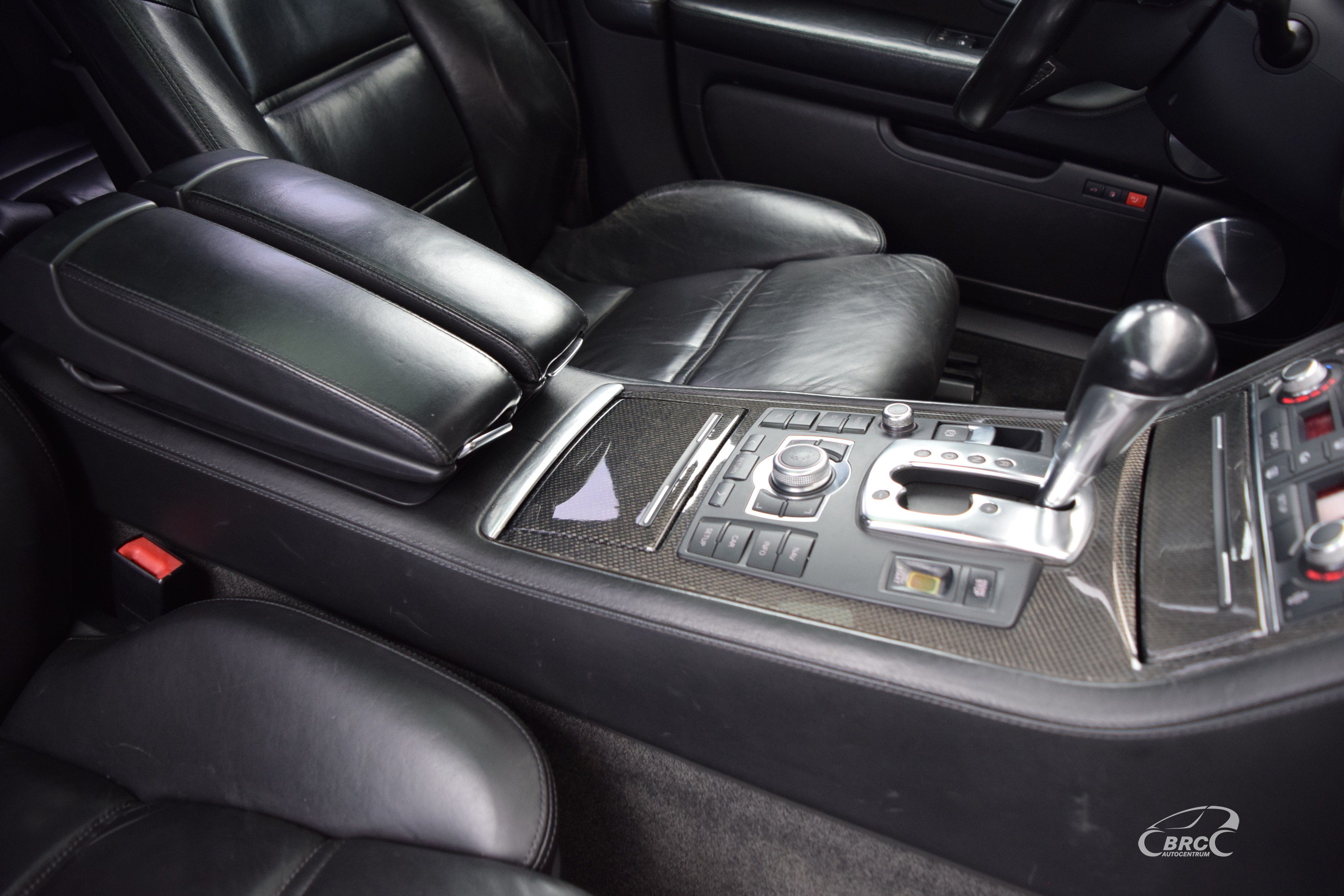 Audi S8 V10 Quattro