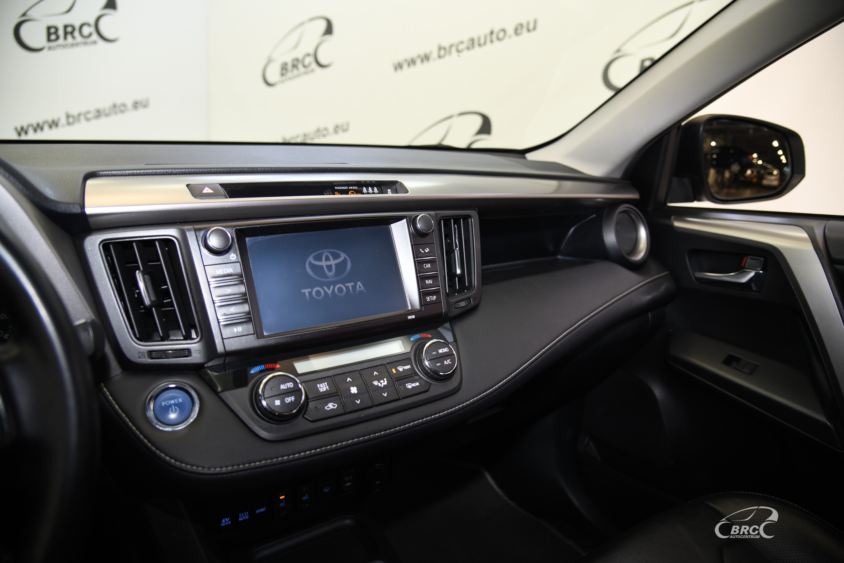 Toyota RAV 4 Hybrid Luxury Plus Automatas
