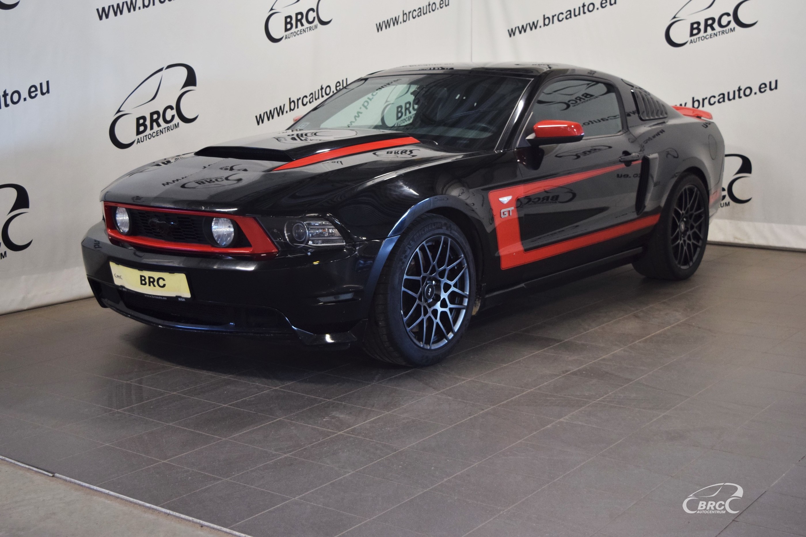 Ford Mustang V8 Supercharged M/T