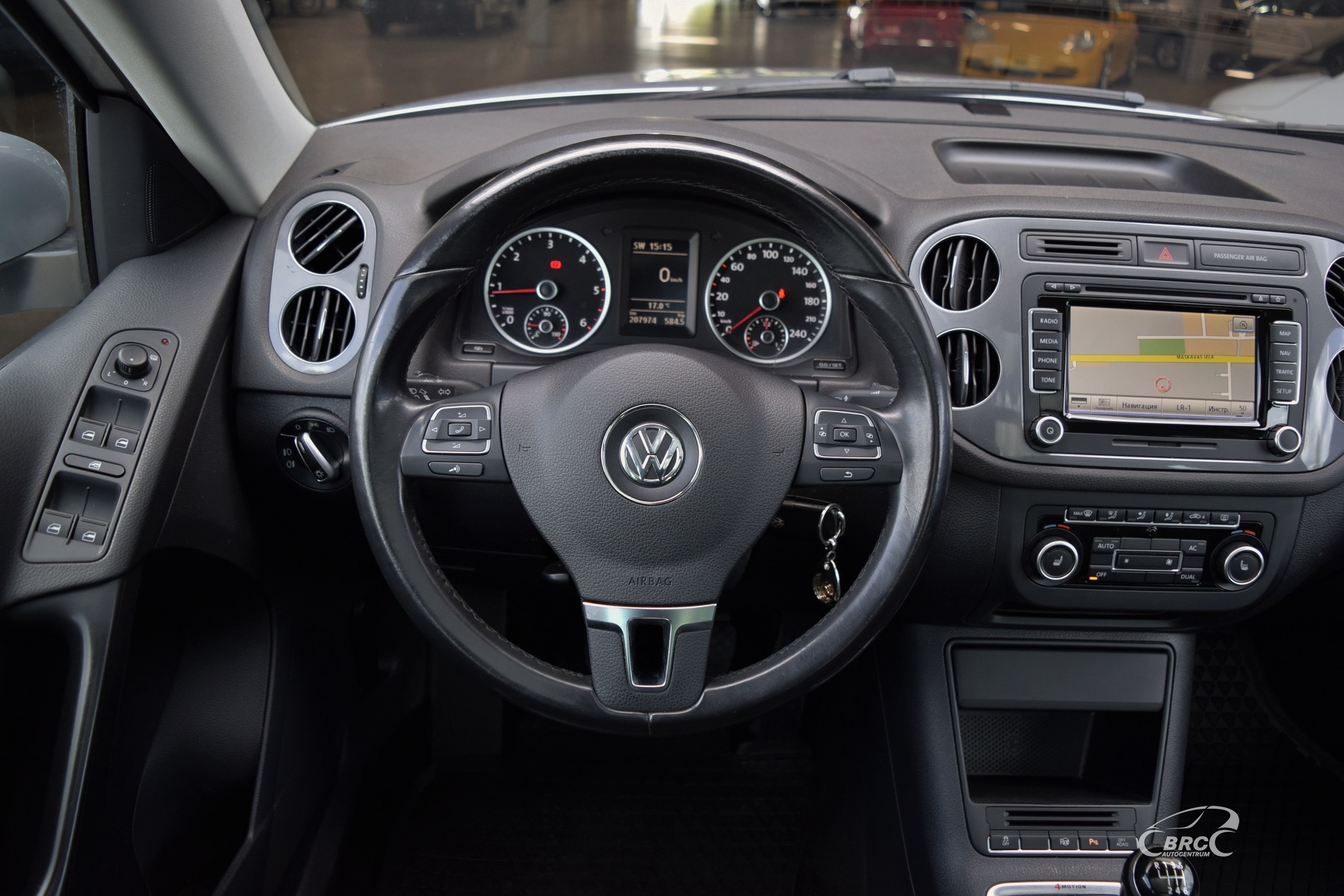 Volkswagen Tiguan TDi 4Motion M/T