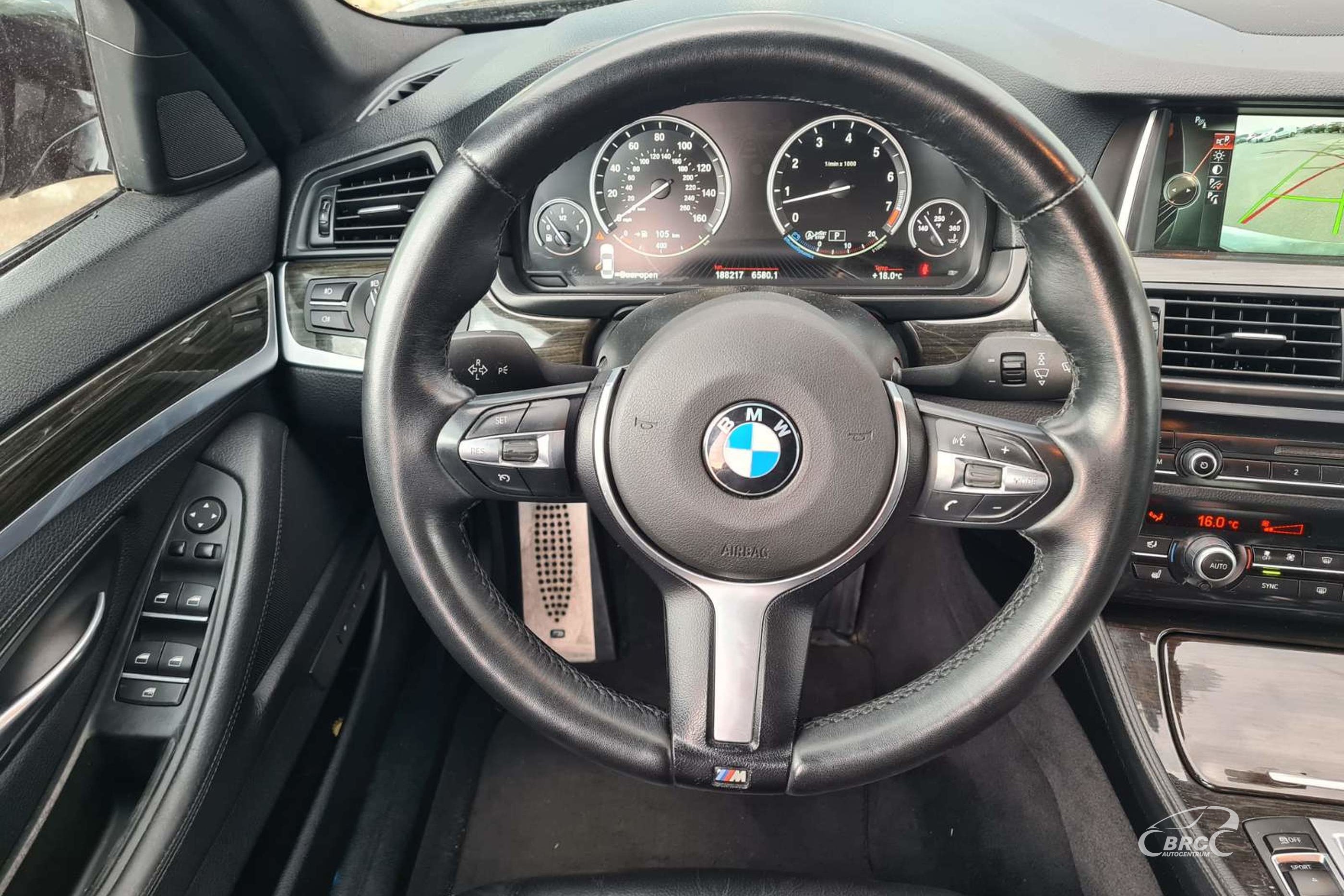 BMW 535 i xDrive M-Sport automatas