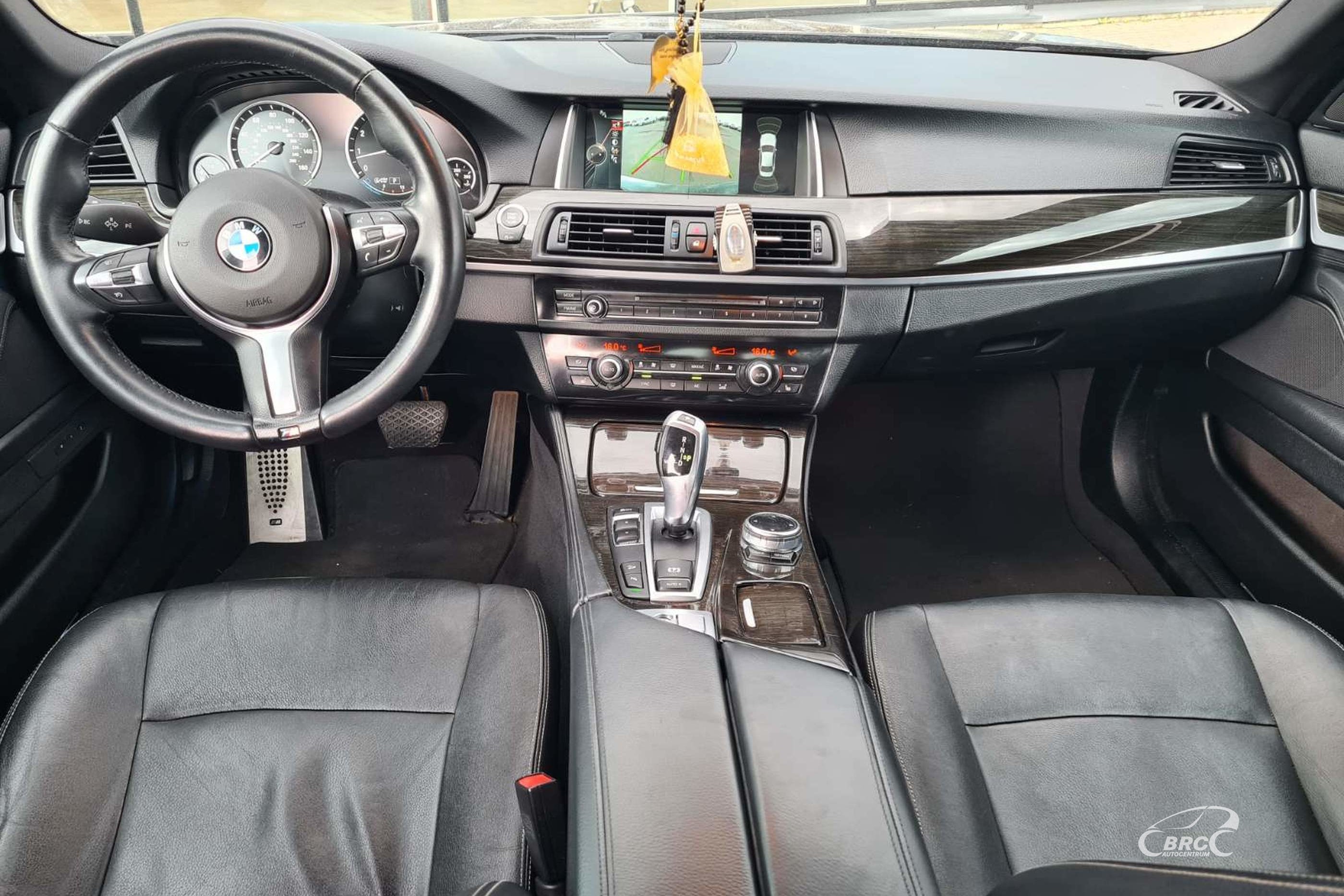 BMW 535 i xDrive M-Sport automatas