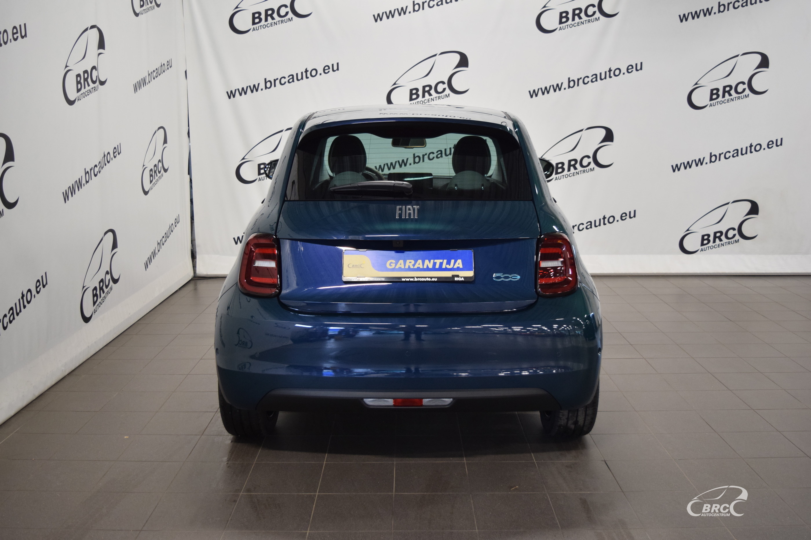 Fiat 500 E 43kWh la Prima *pieejams EKII 4500 EUR atbalsts