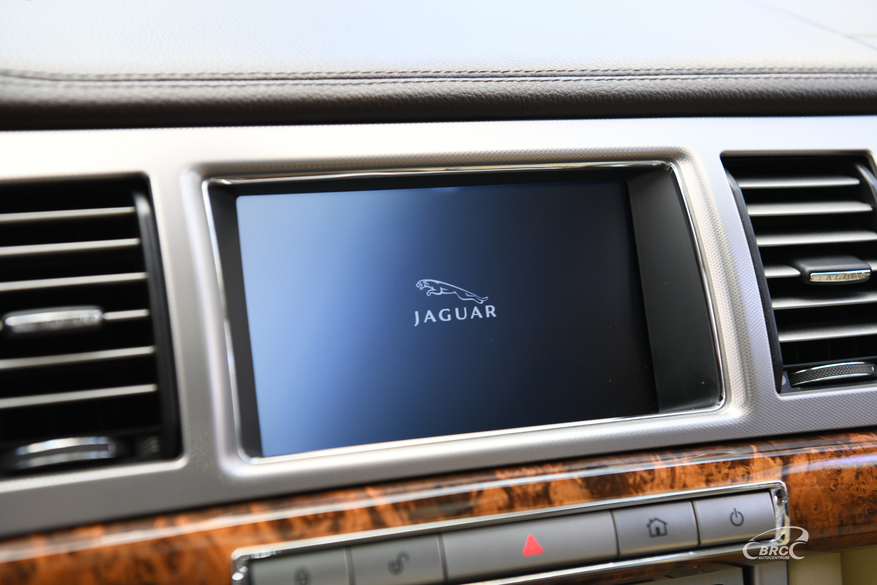 Jaguar XF 3.0d Automatas