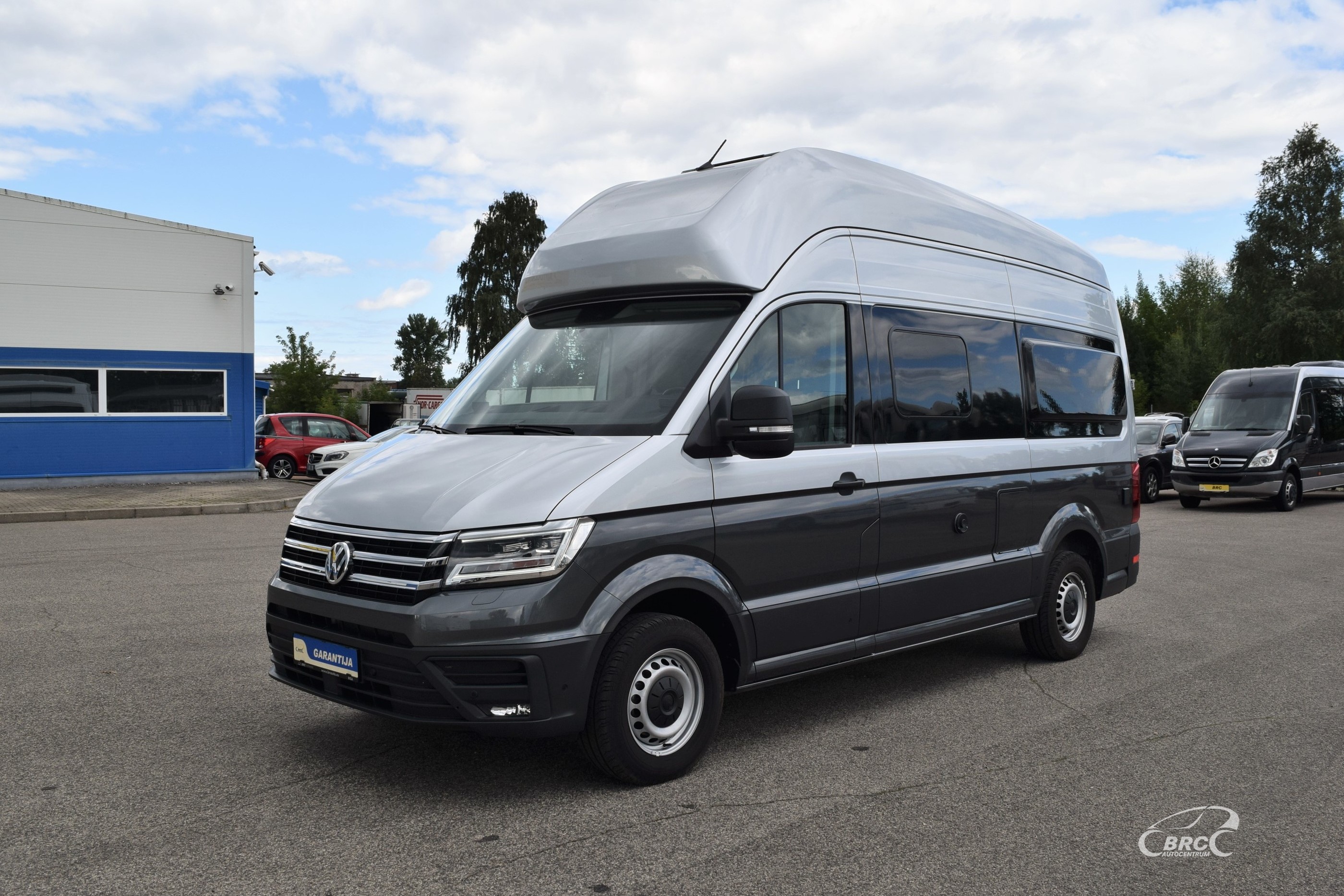 Volkswagen crafter grand california