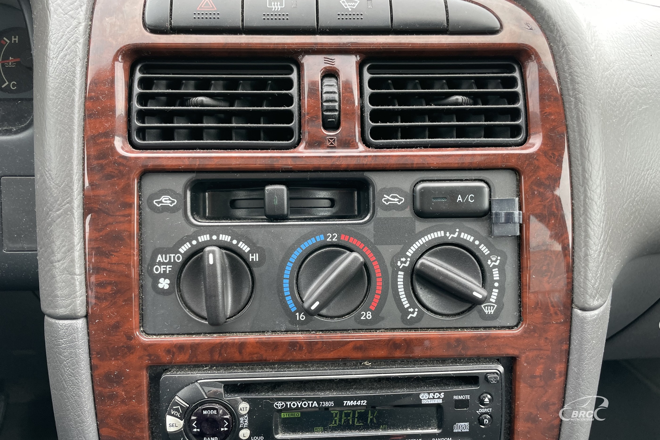 Toyota Avensis 2.0 16V