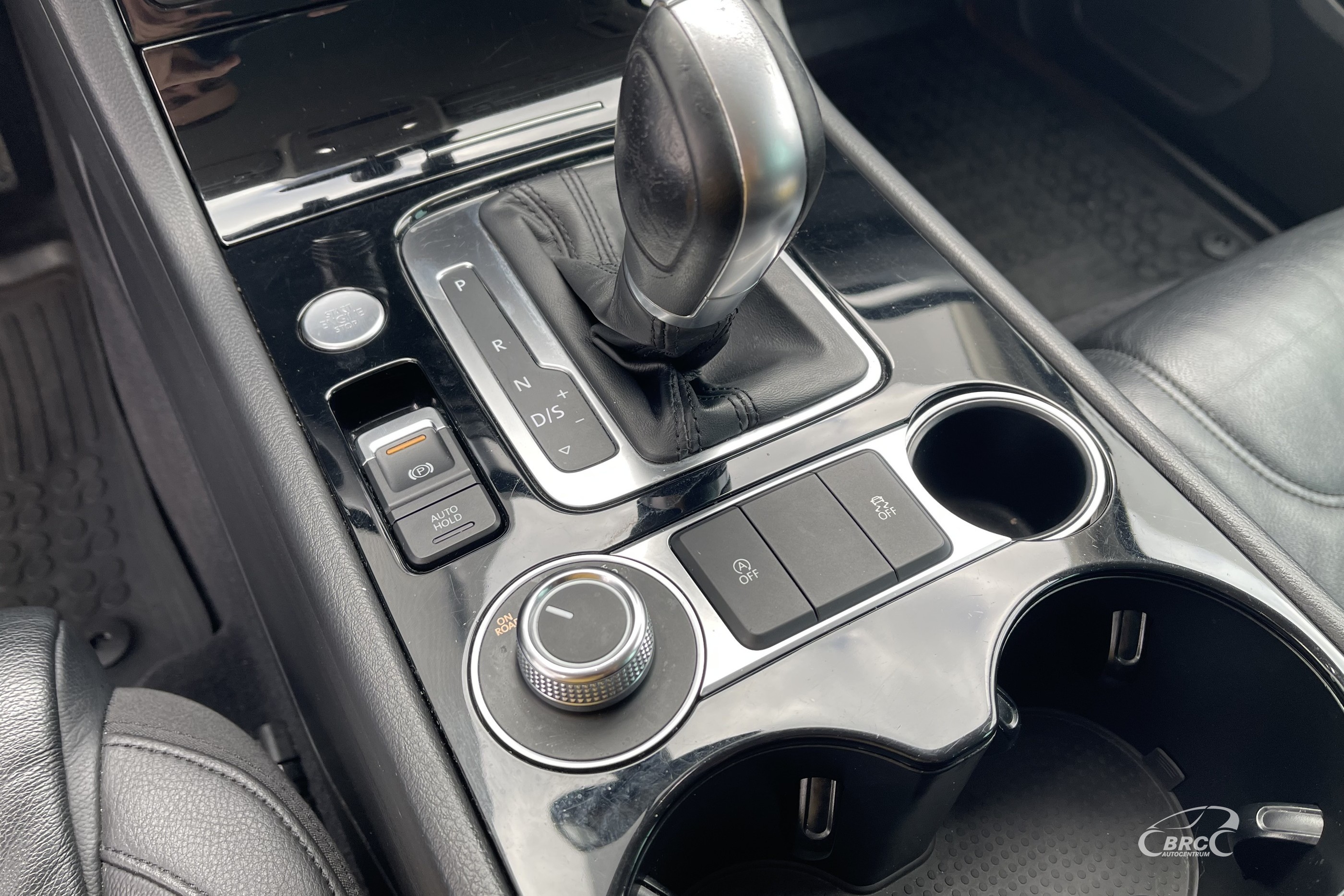 Volkswagen Touareg 3.0 V6 TDI SCR 4MOTION BlueMotion Automatas