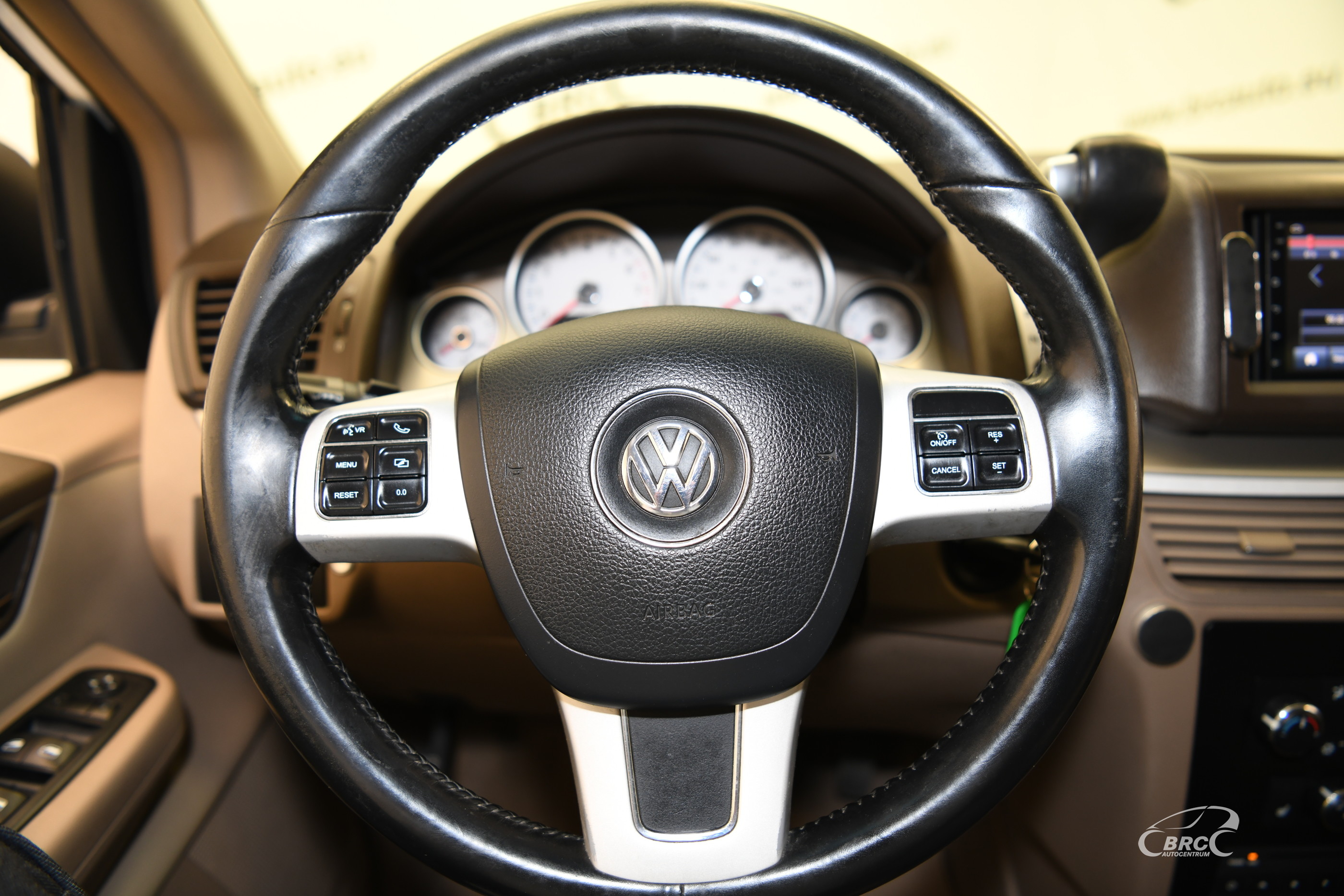 Volkswagen Routan 3.6 SE Automatas
