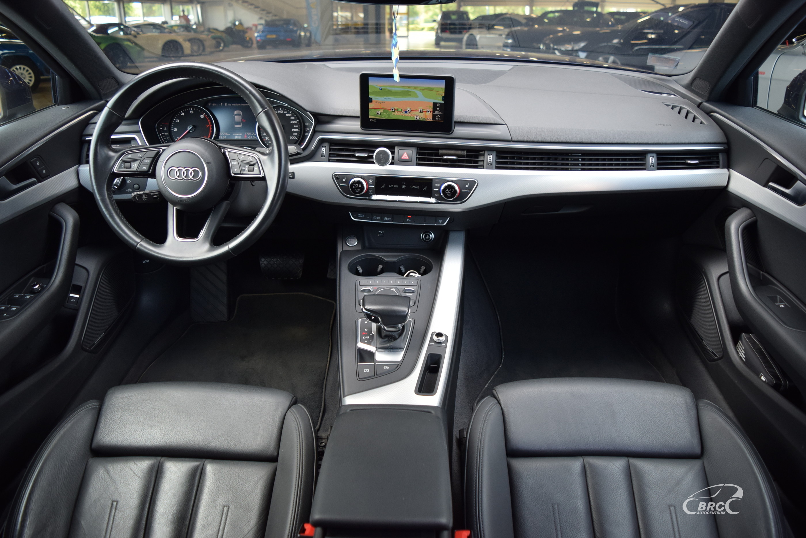 Audi A4 Limousine A/T