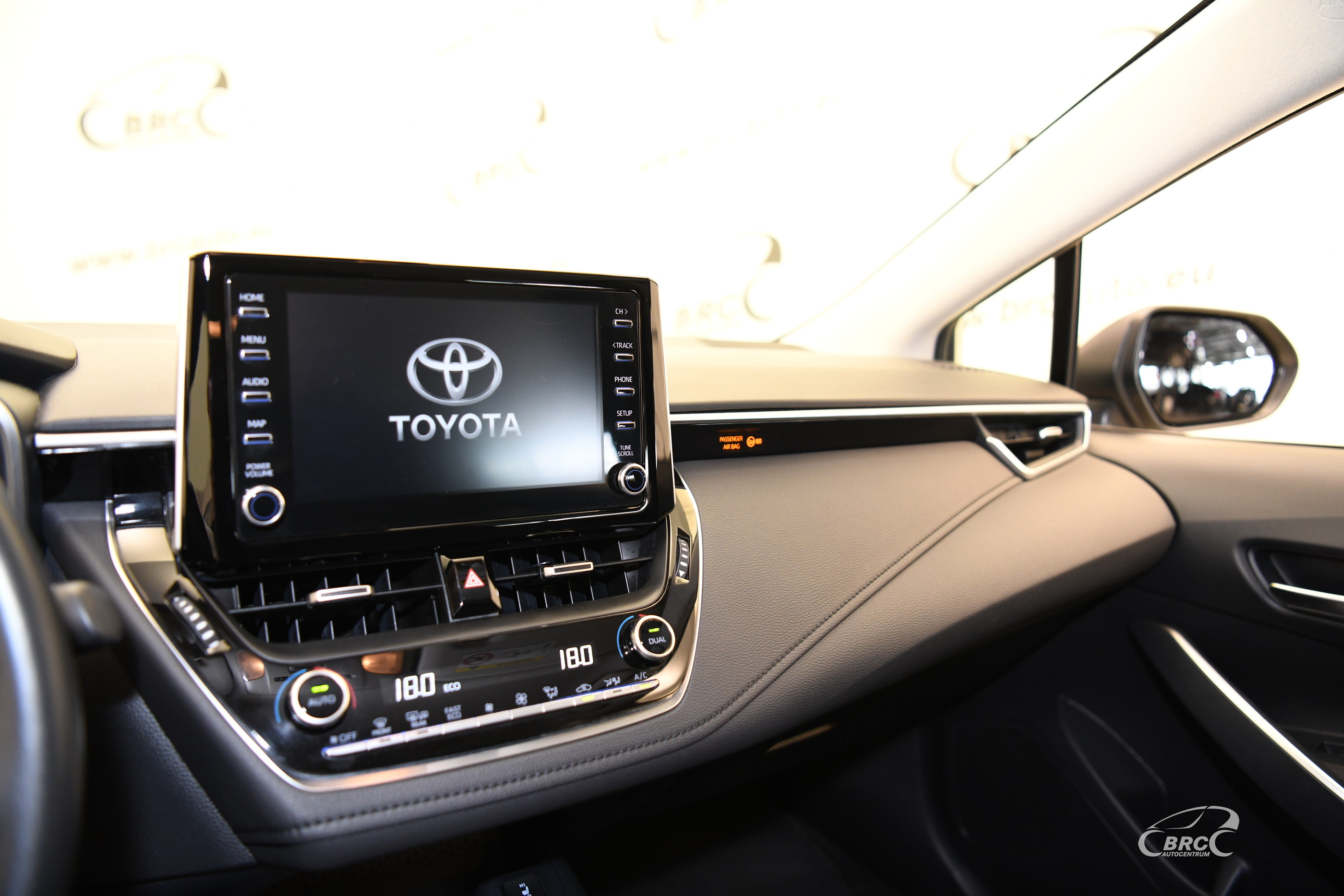 Toyota Corolla 1.6 VVT-i Automatas