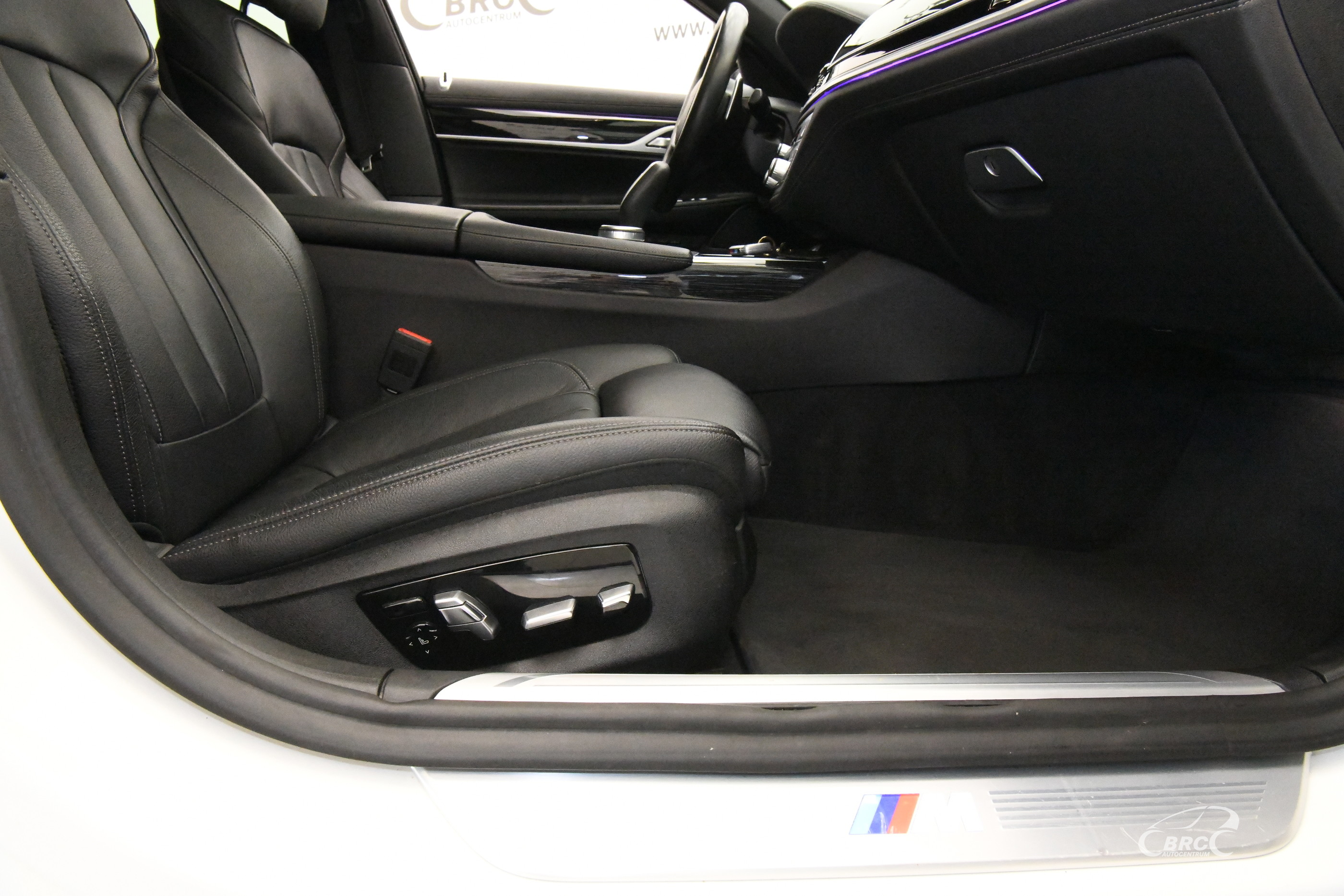 BMW 730 xDrive30d M-Sport Automatas