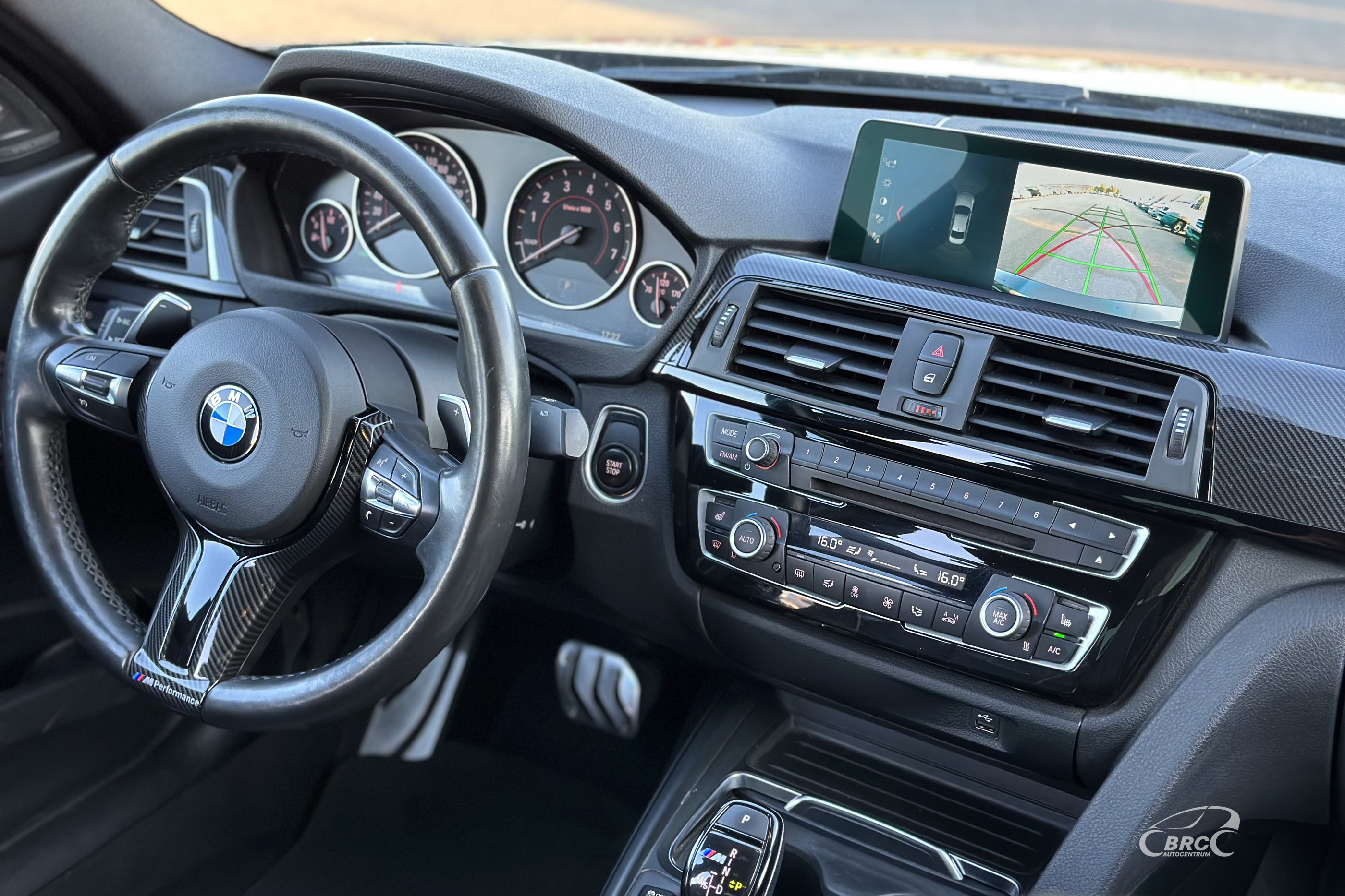 BMW 330 e Plug-In Automatas