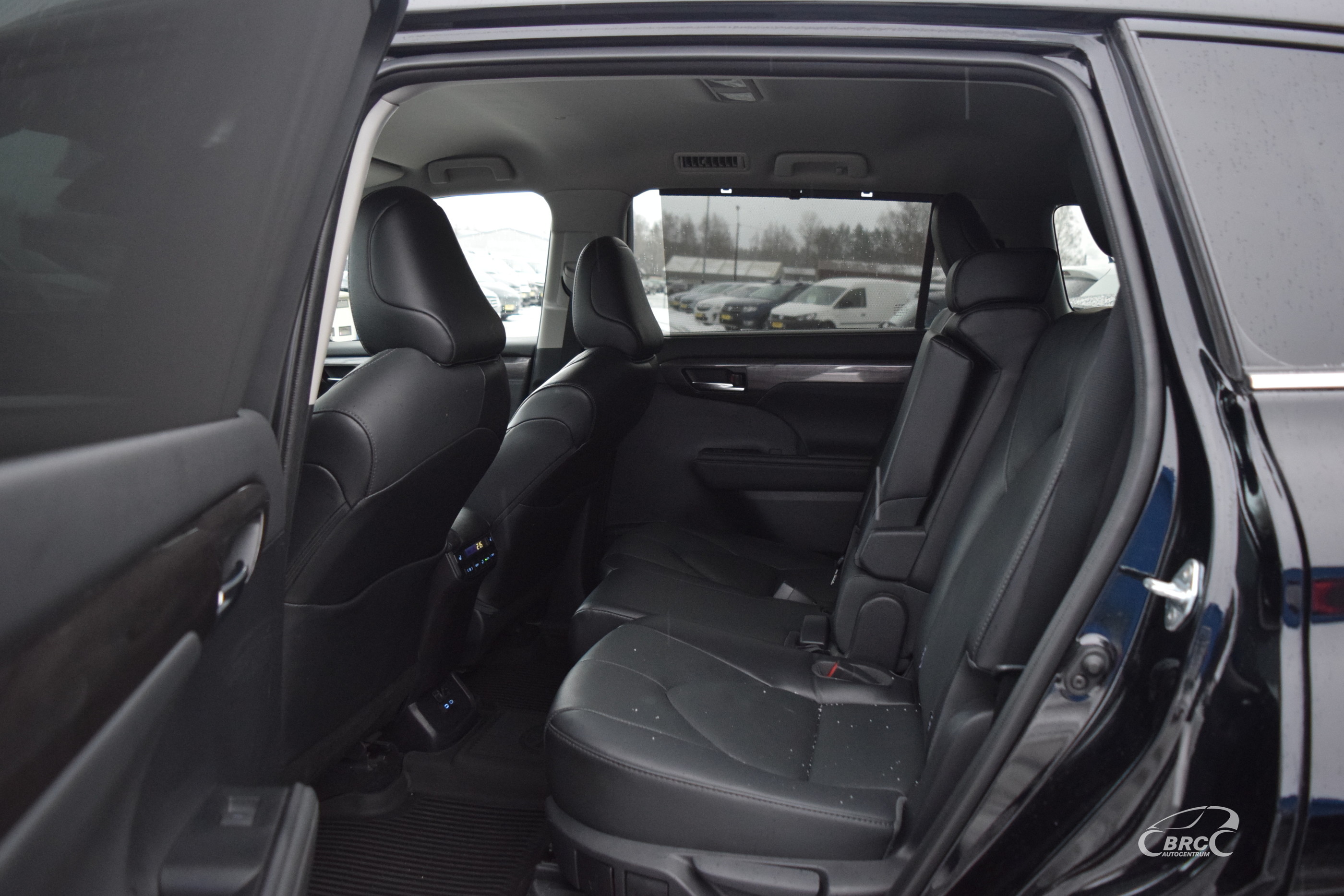 Toyota Highlander Hybrid AWD 7 seats A/T 