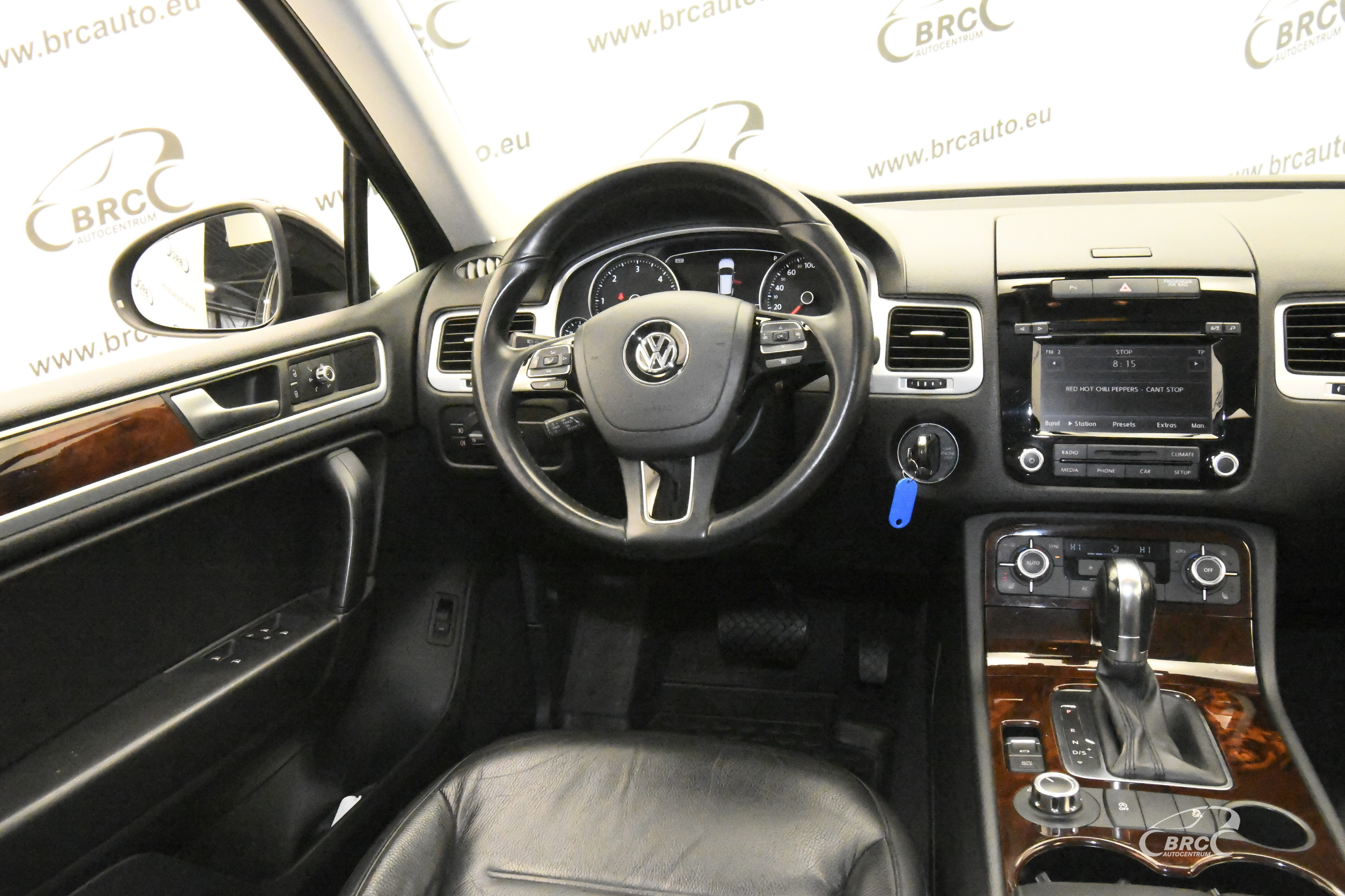 Volkswagen Touareg 3.0TDi Bluemotion Automatas