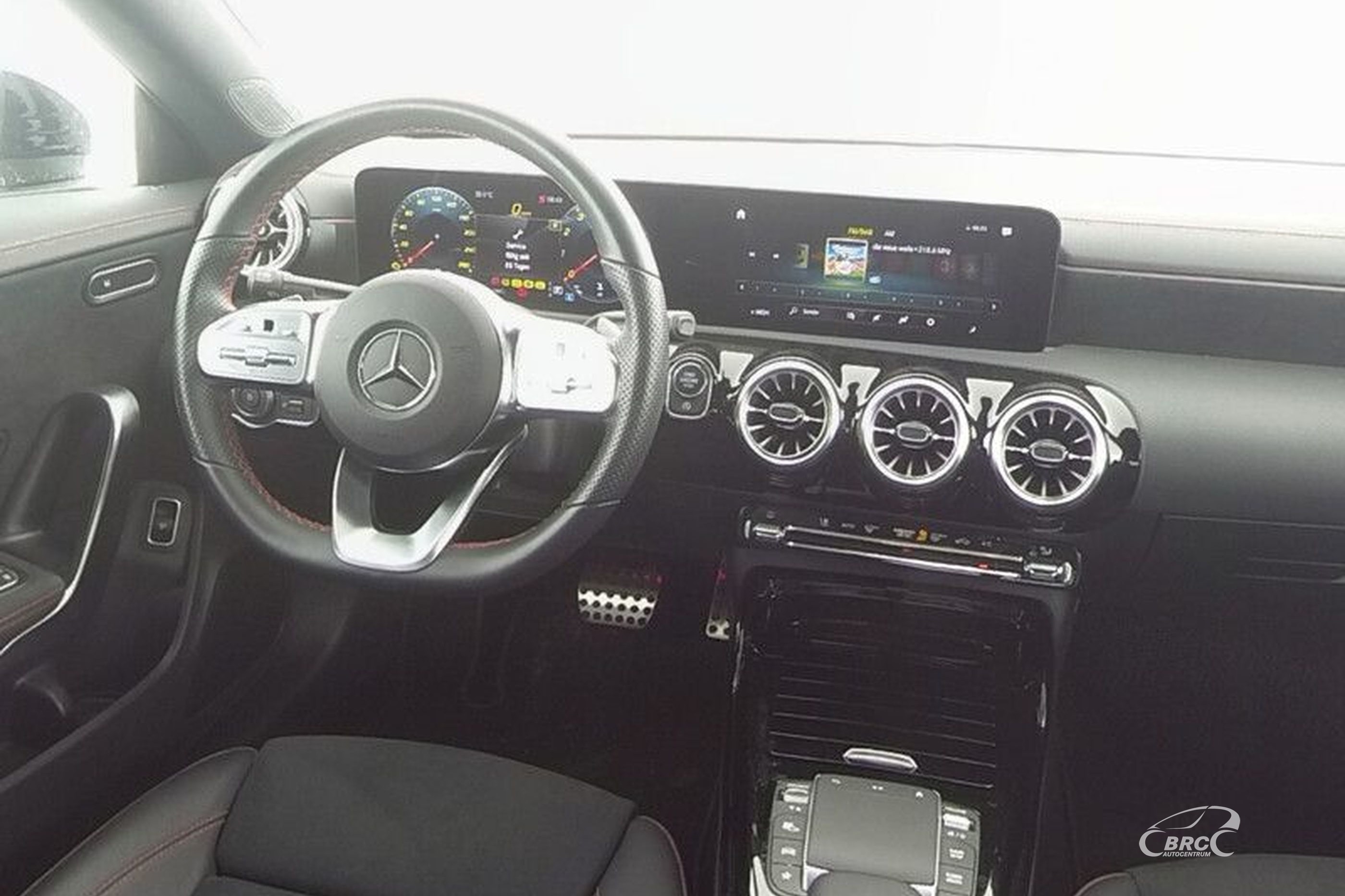 Mercedes-Benz CLA35 AMG 