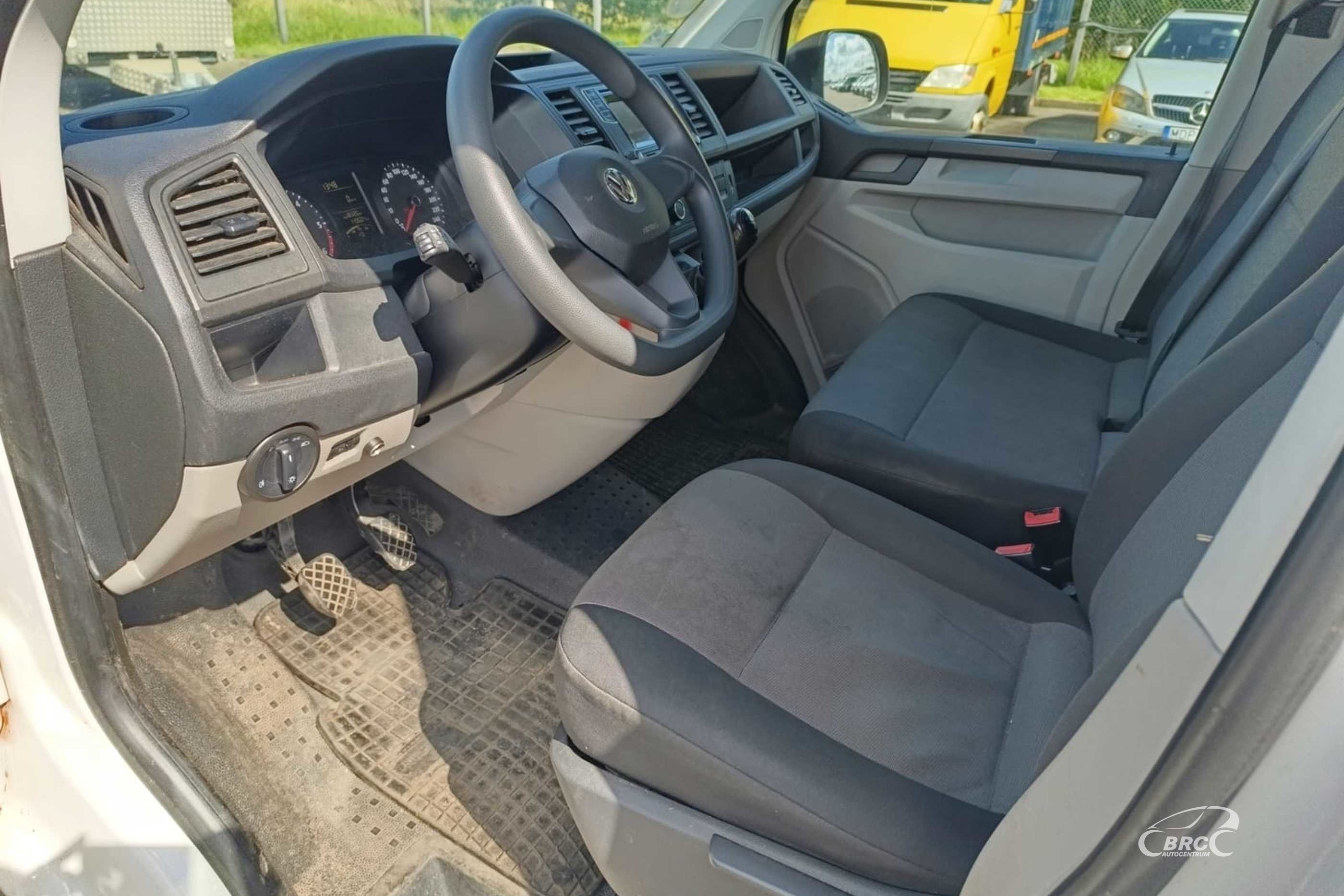 Volkswagen Transporter T6 2.0TDI