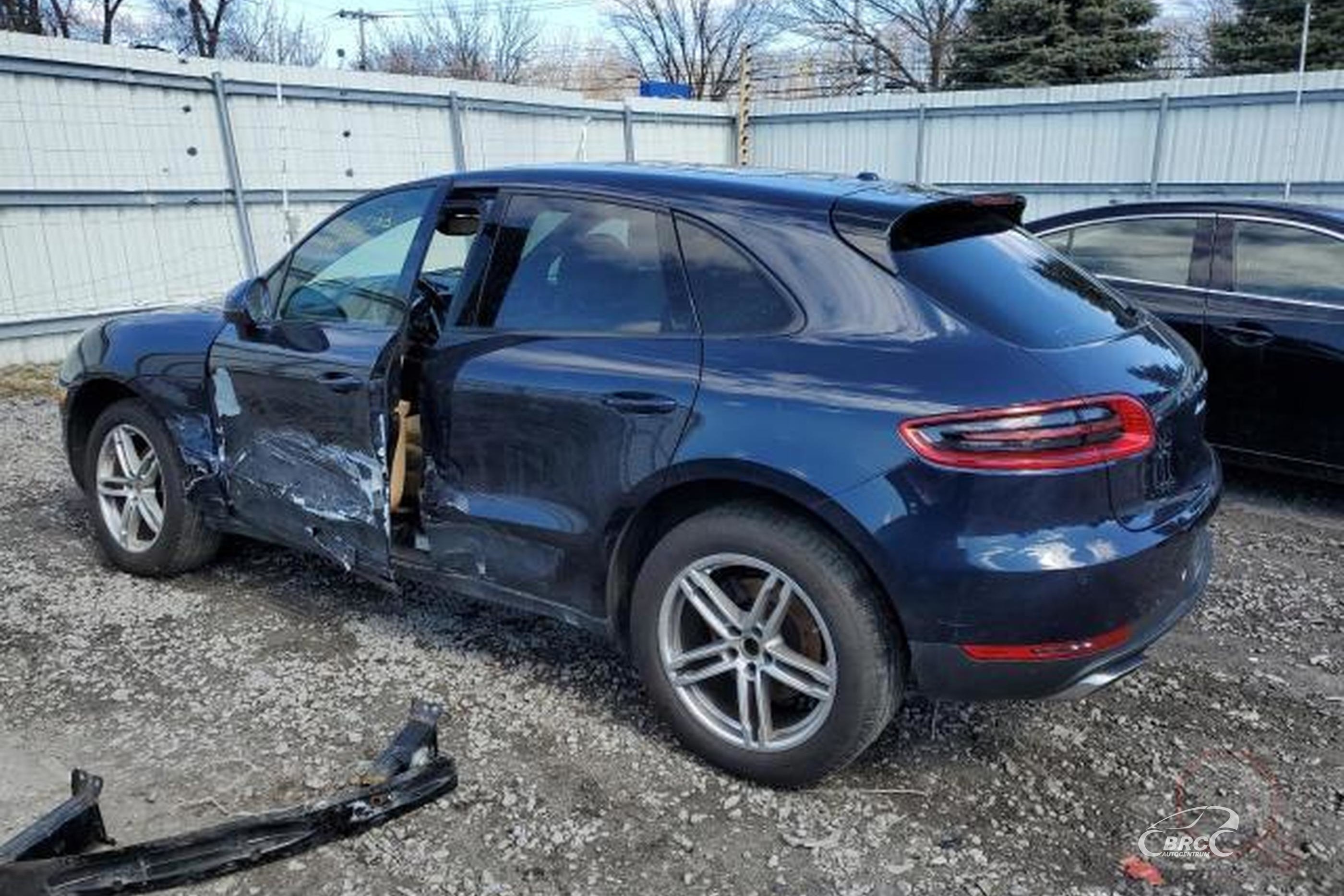 Porsche Macan 2.0 PDK Automatas