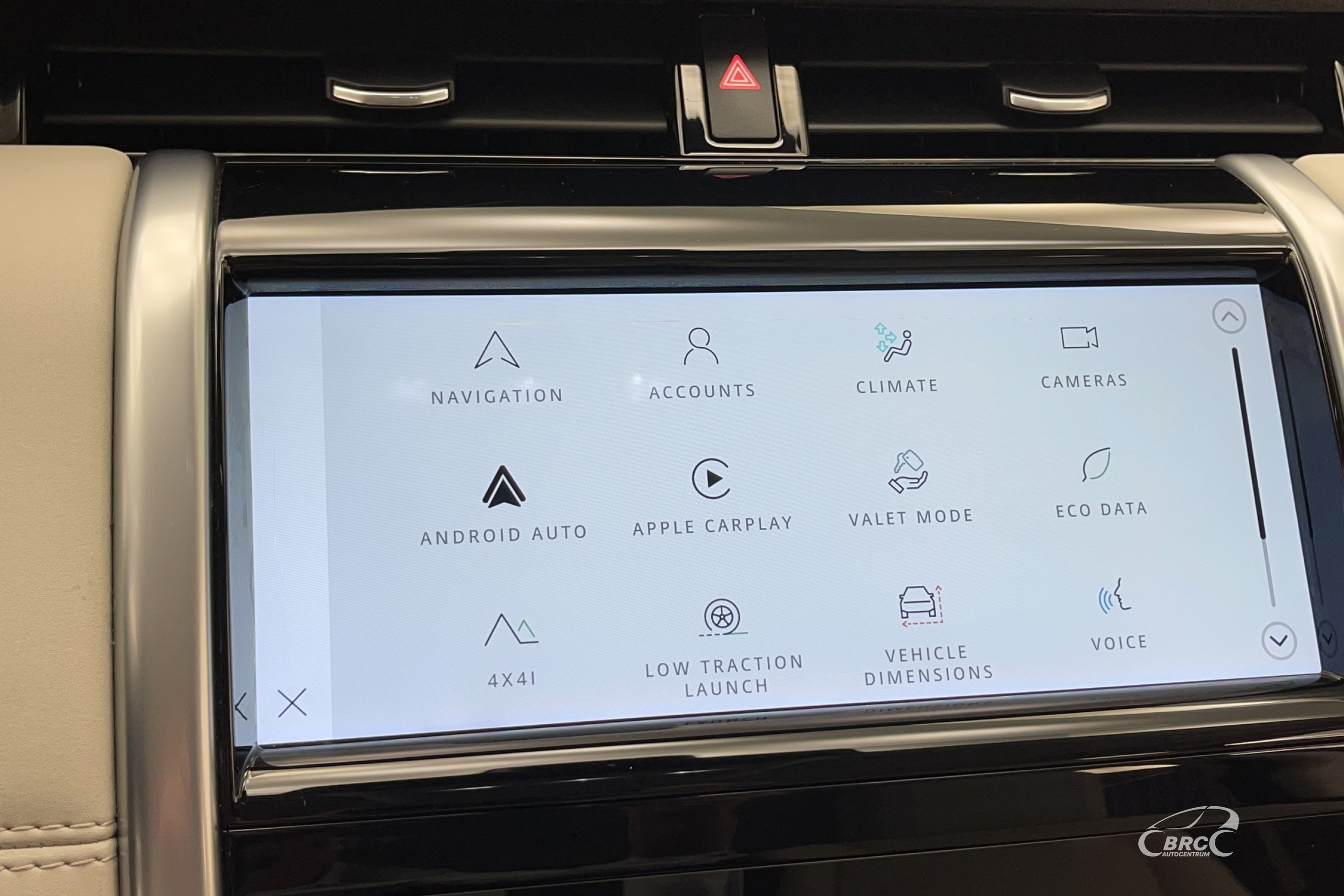 Land Rover Discovery Sport 2.0D AWD Automatas