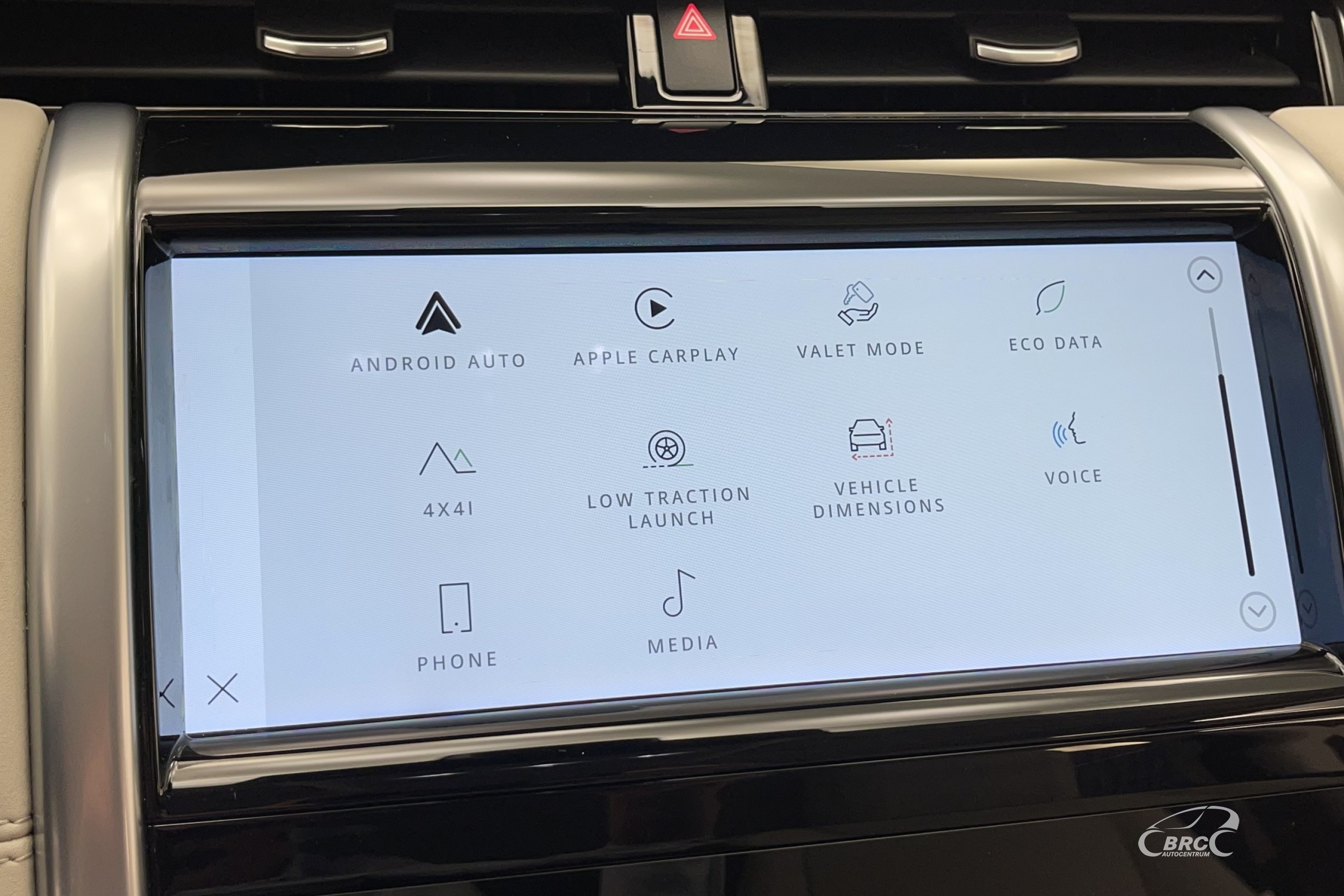Land Rover Discovery Sport 2.0D AWD Automatas