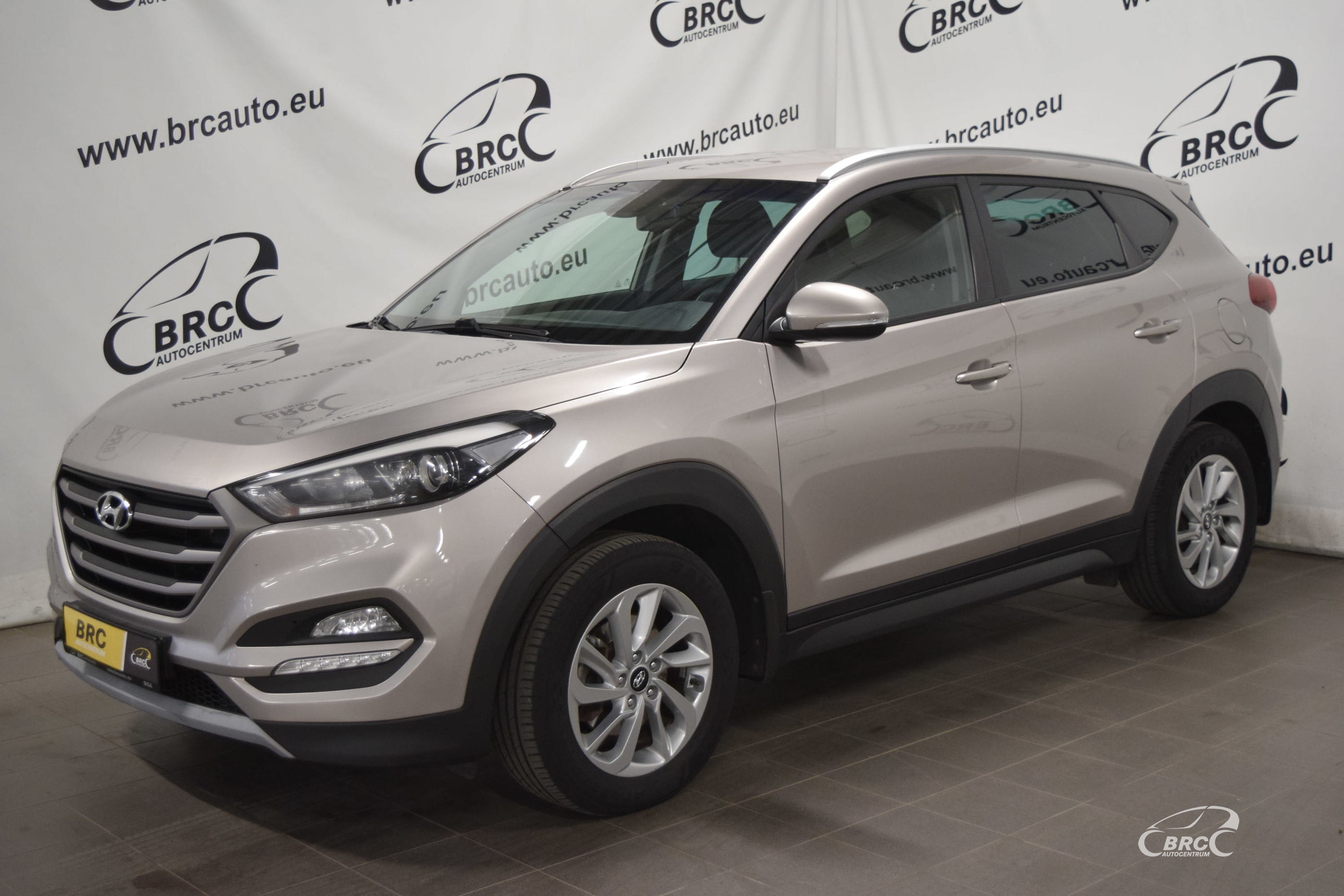 Hyundai Tucson FWD A/T