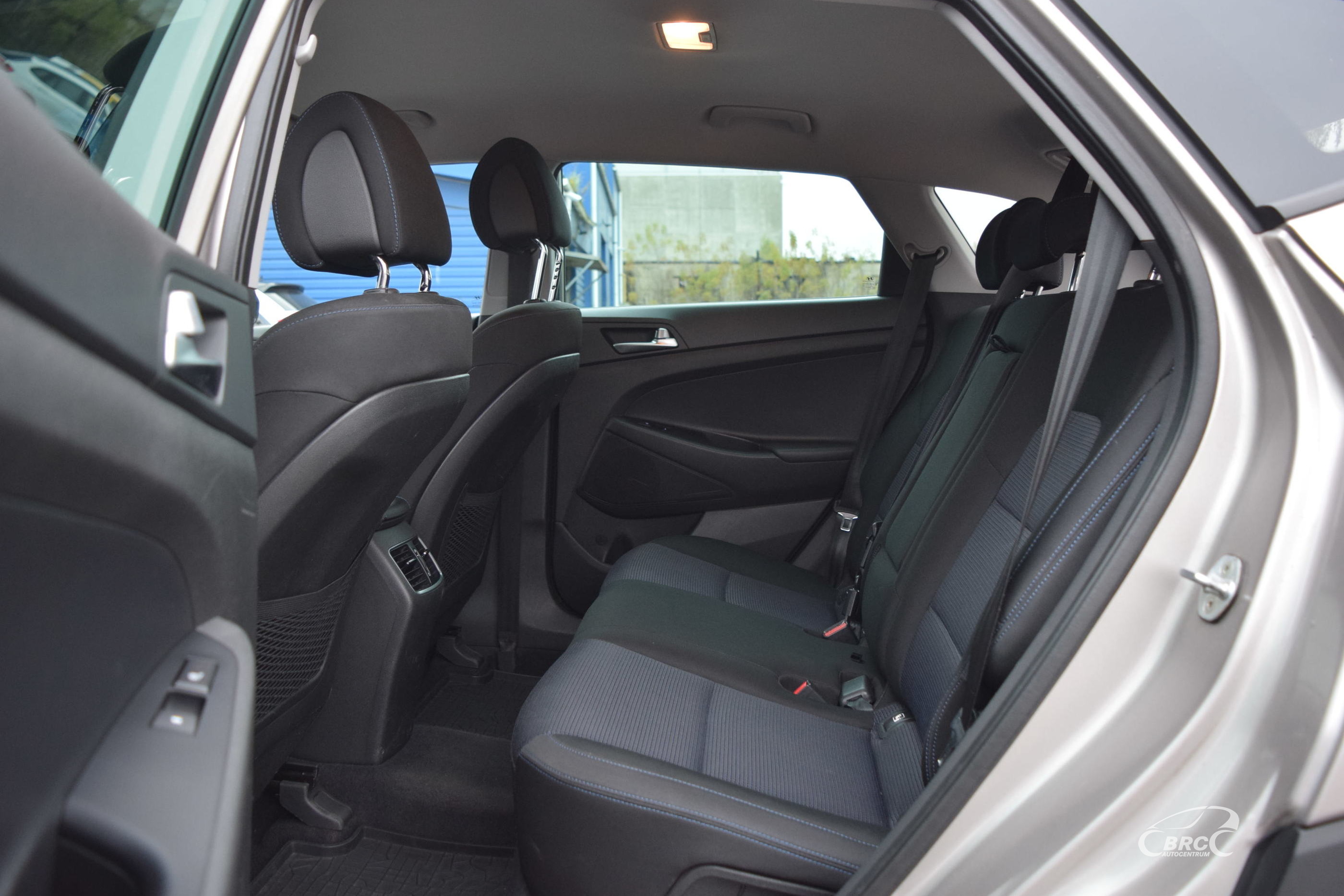 Hyundai Tucson FWD A/T