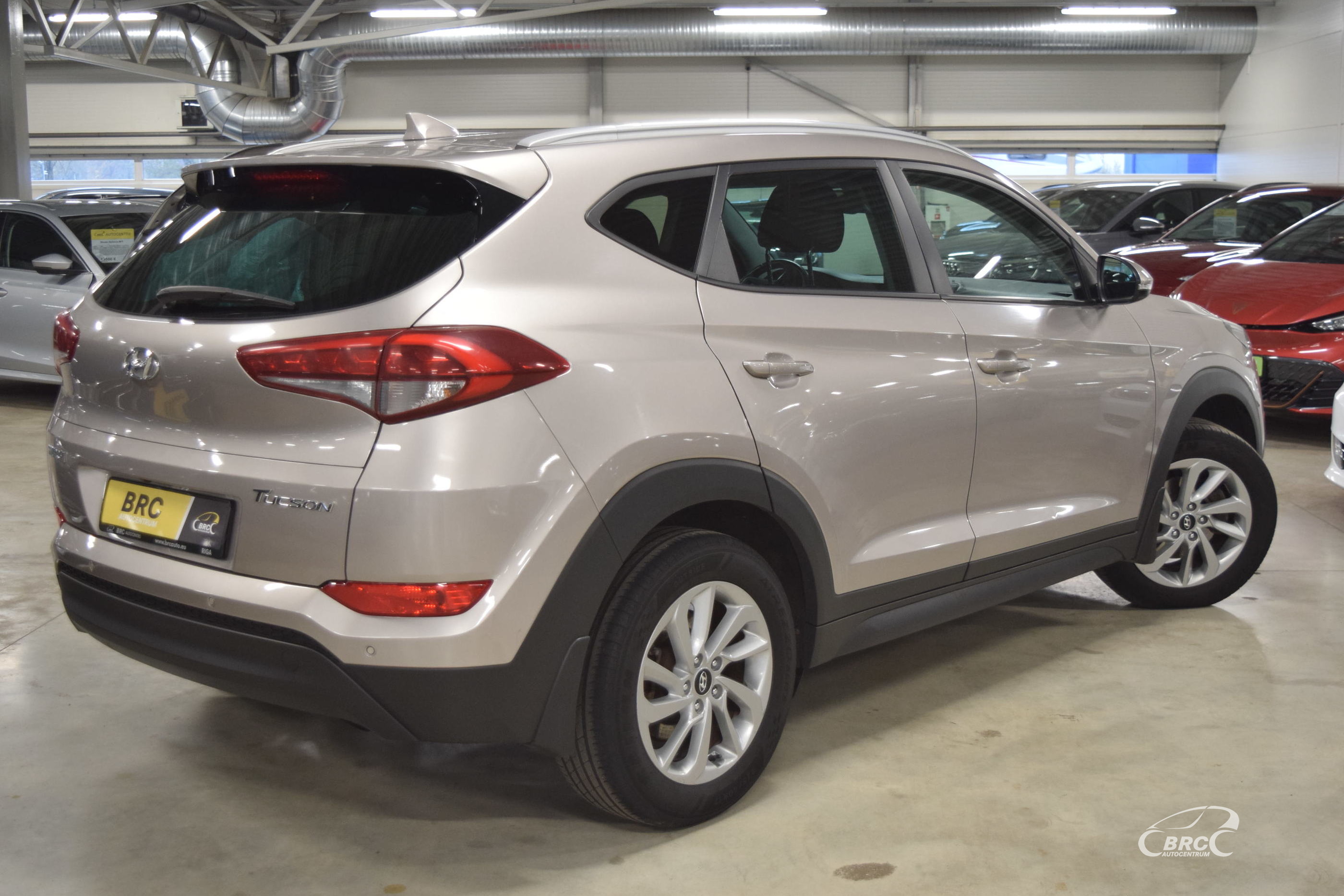 Hyundai Tucson FWD A/T