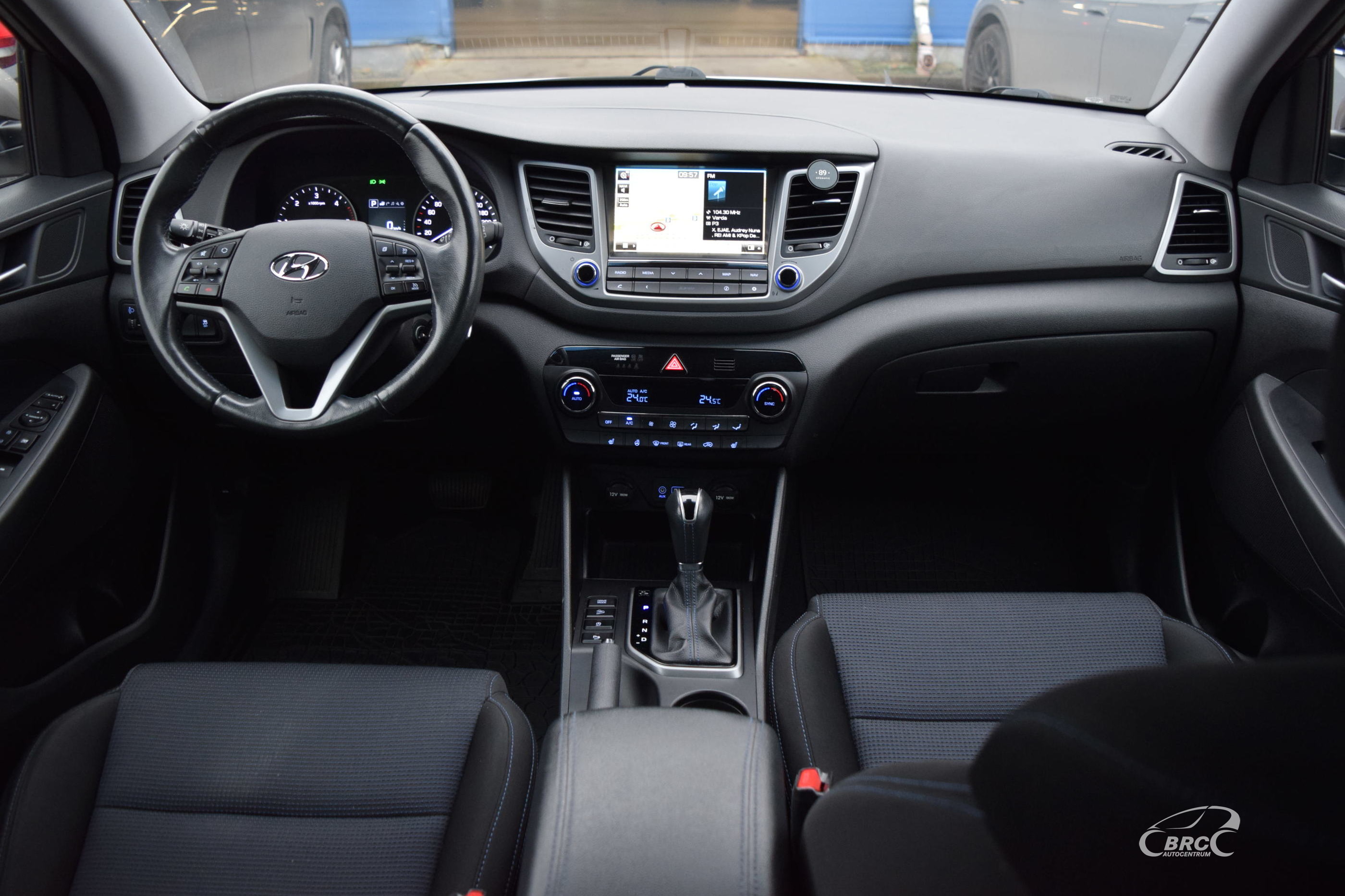 Hyundai Tucson FWD A/T