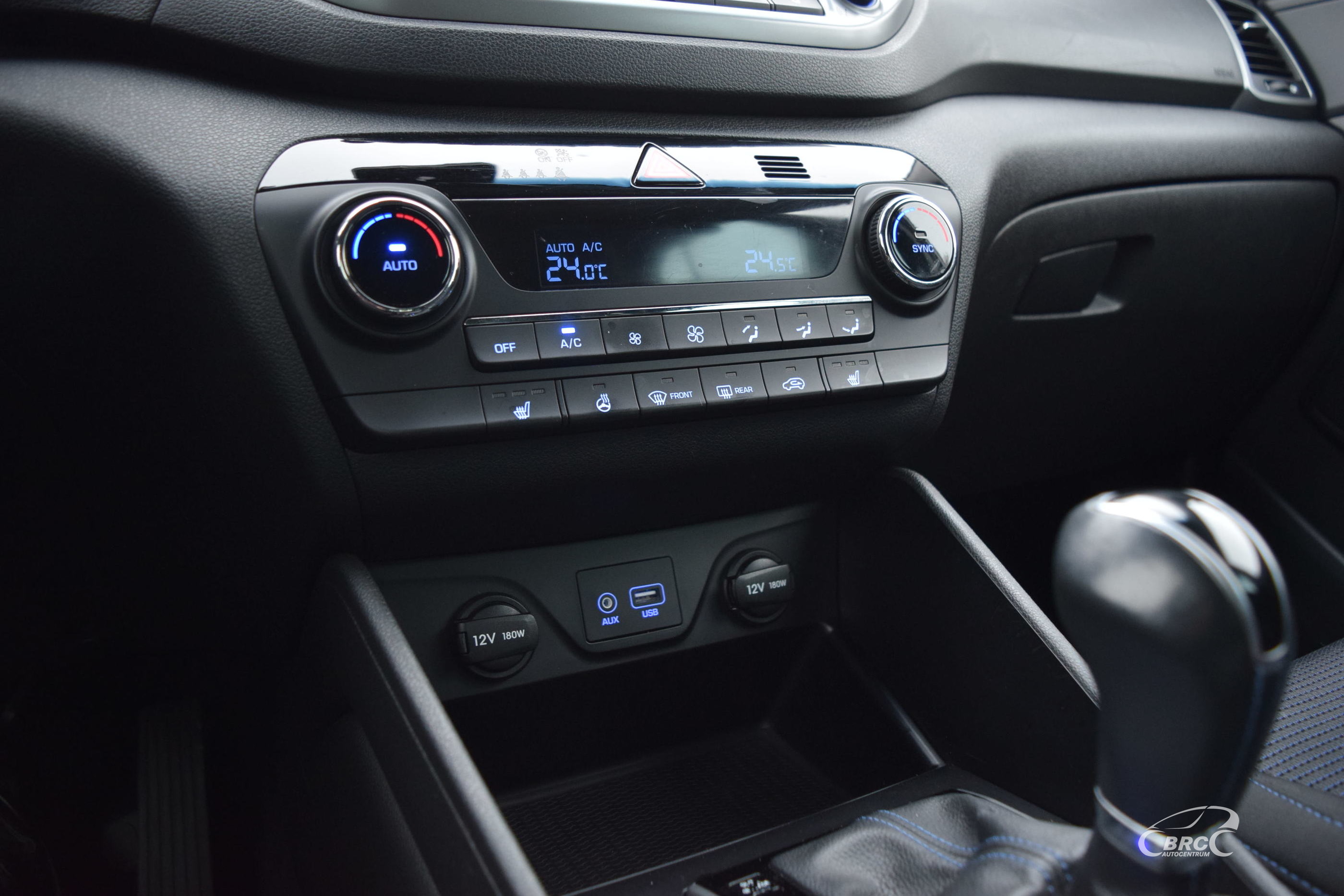 Hyundai Tucson FWD A/T