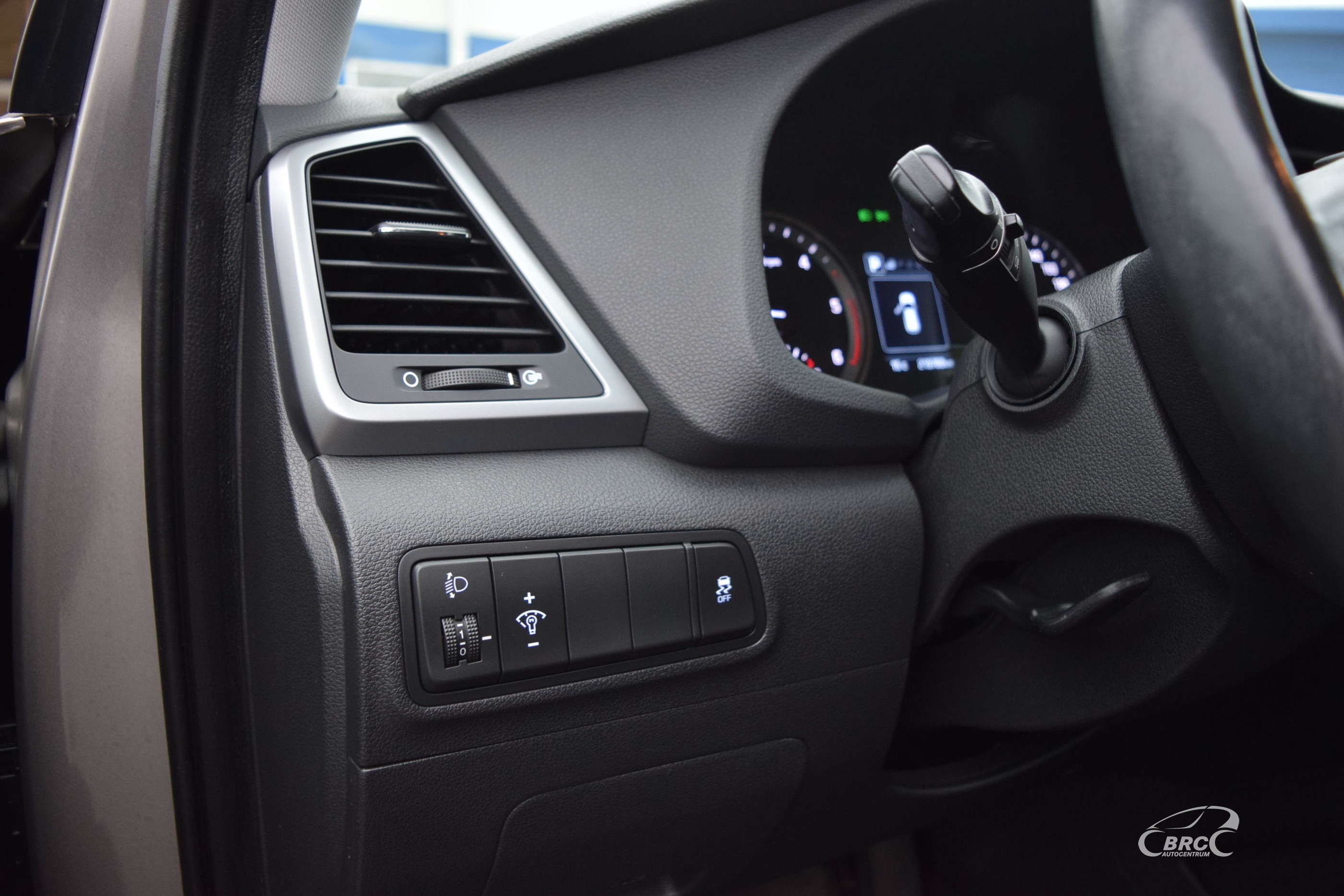 Hyundai Tucson FWD A/T