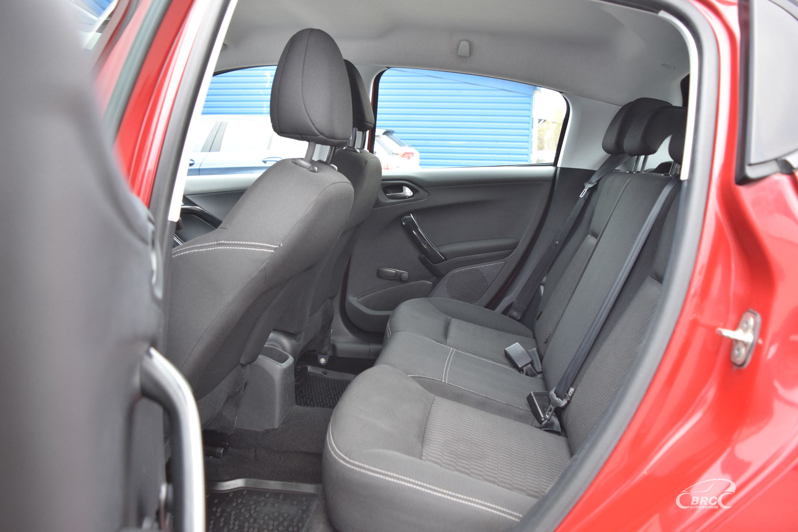 Peugeot 208 A/T