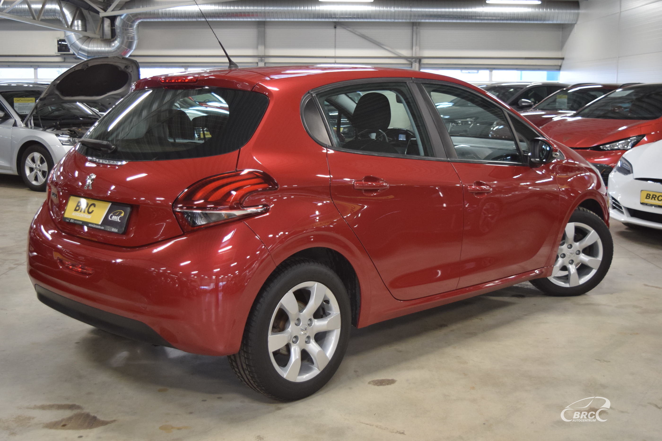 Peugeot 208 A/T