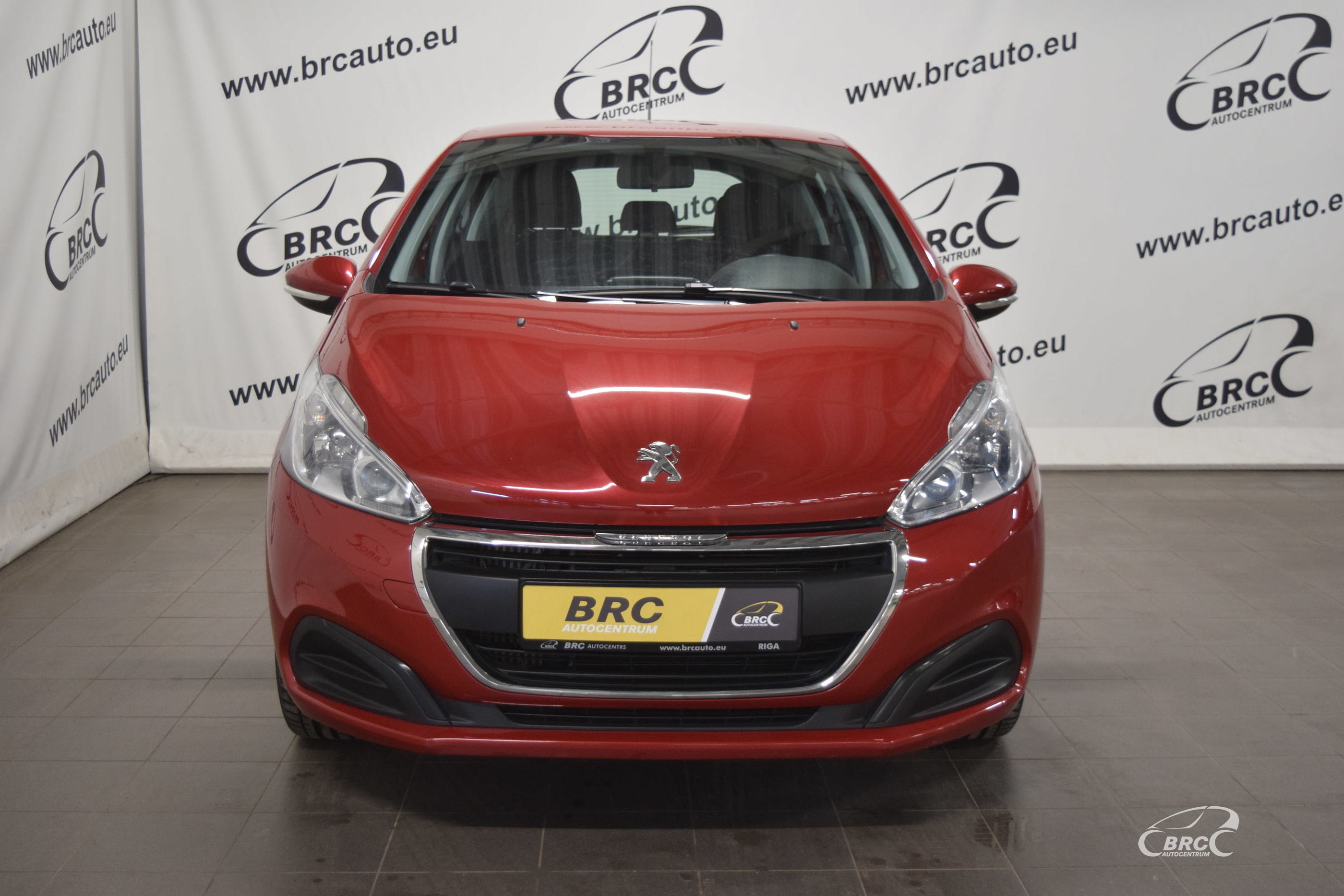 Peugeot 208 A/T
