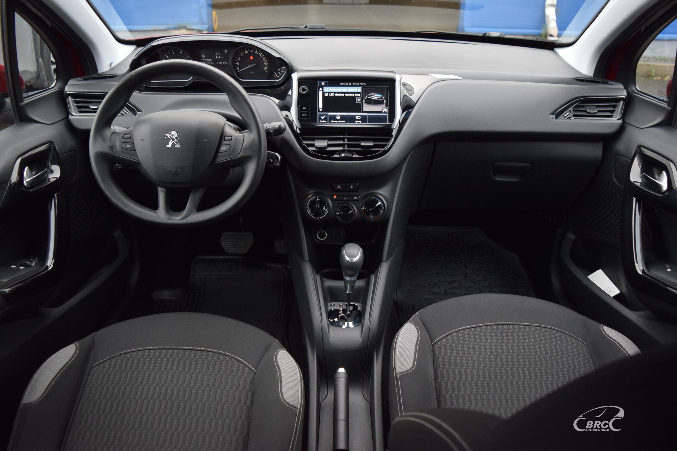 Peugeot 208 A/T