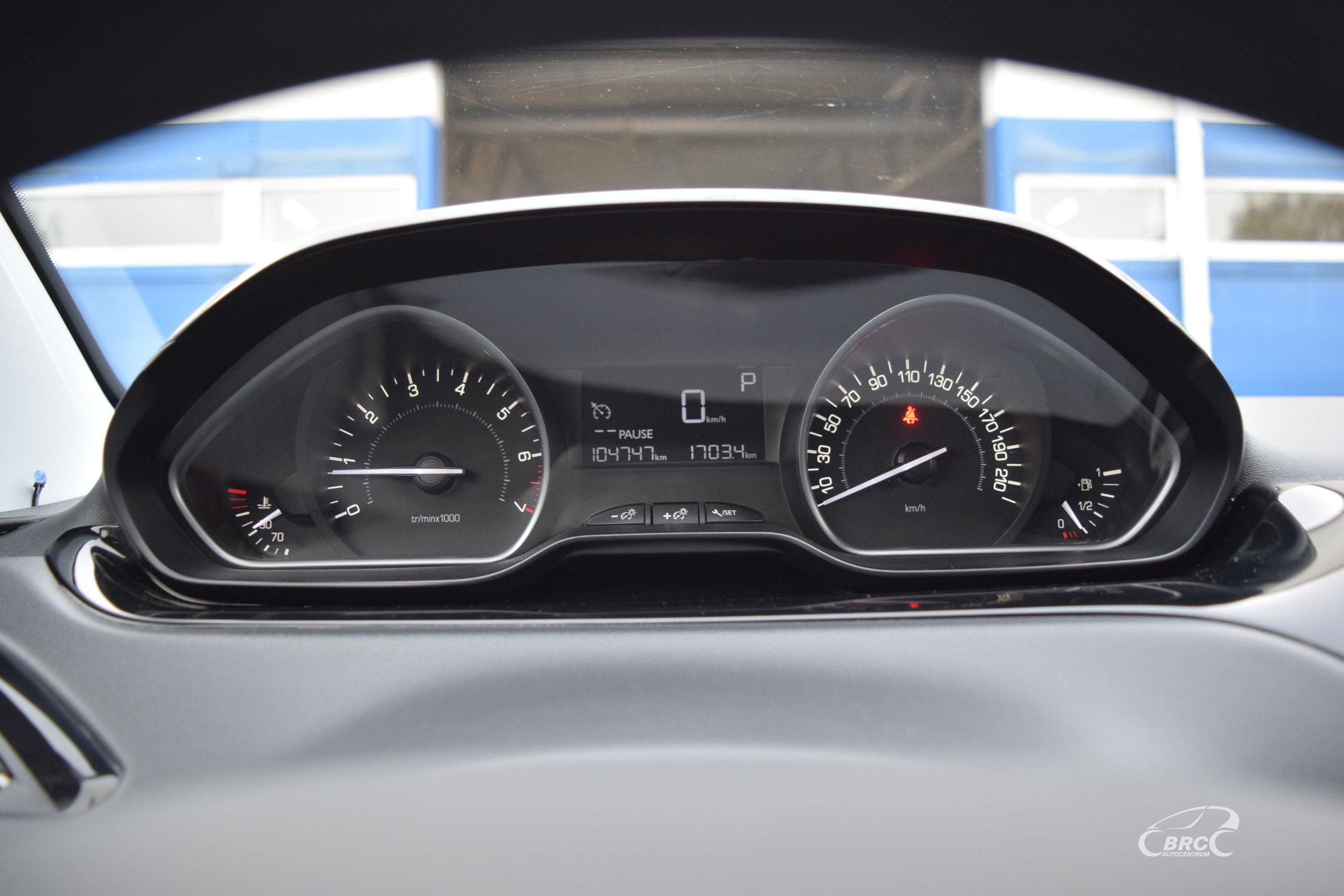 Peugeot 208 A/T