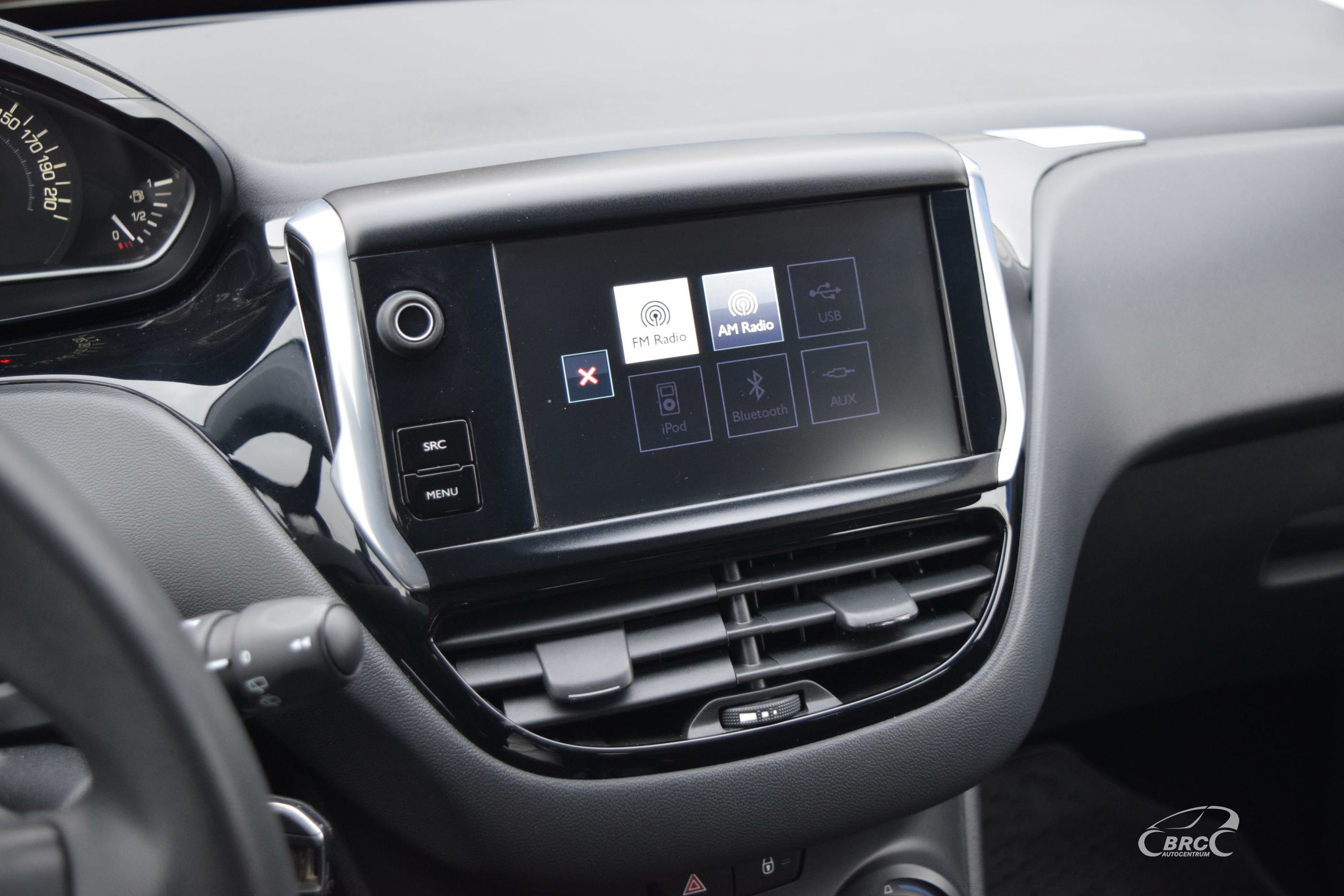 Peugeot 208 A/T