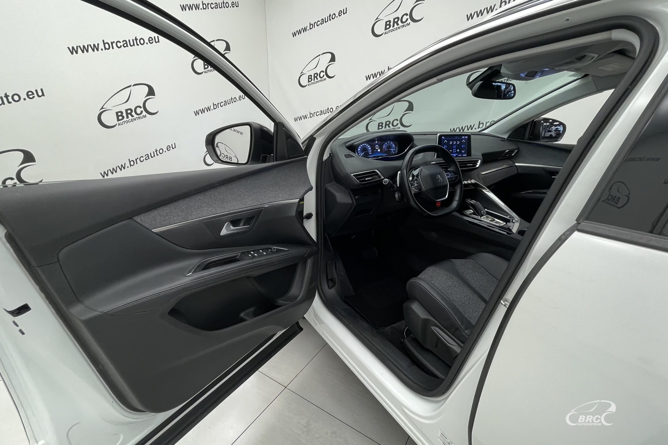 Peugeot 5008 1.6i PureTech Automatas