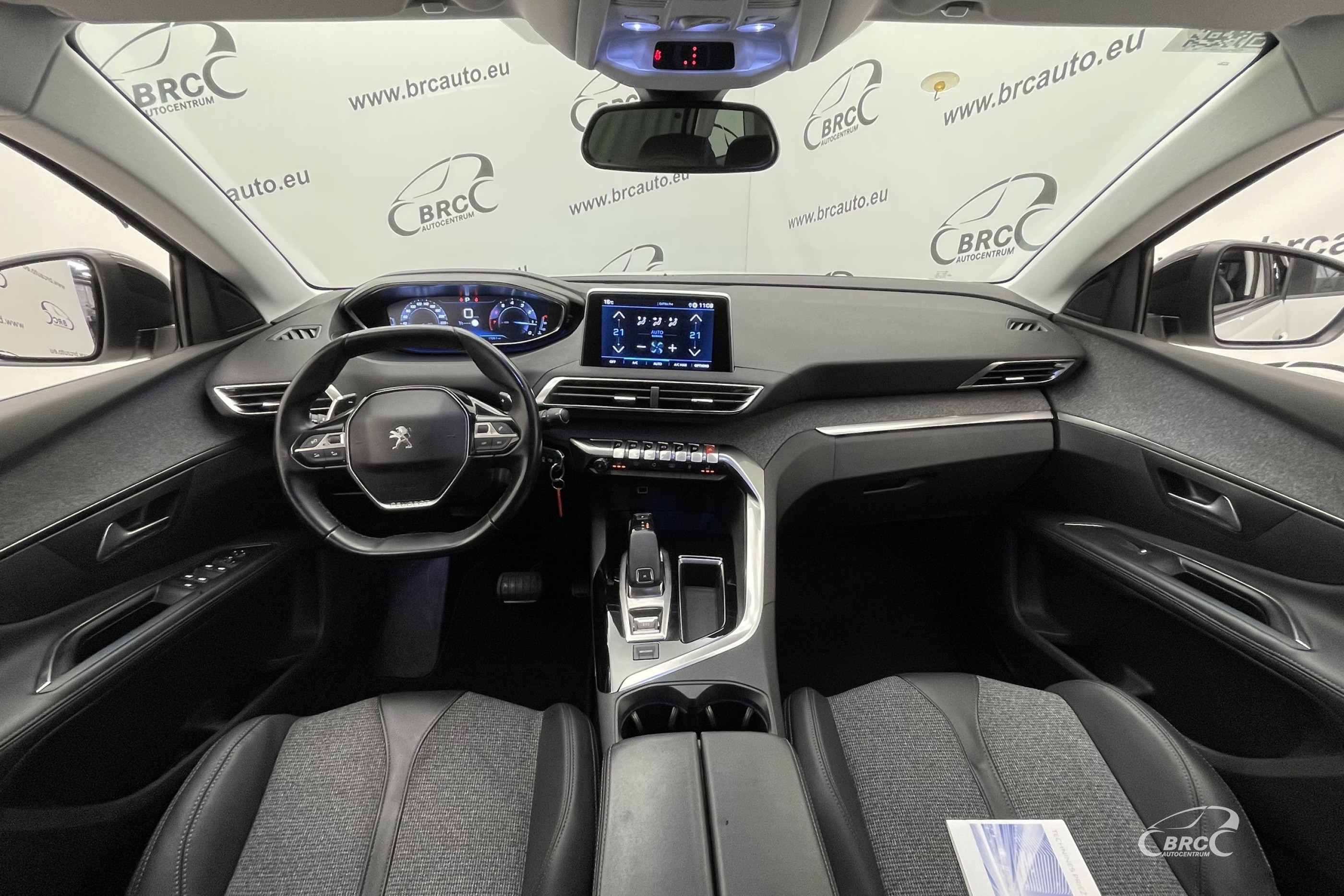 Peugeot 5008 1.6i PureTech Automatas
