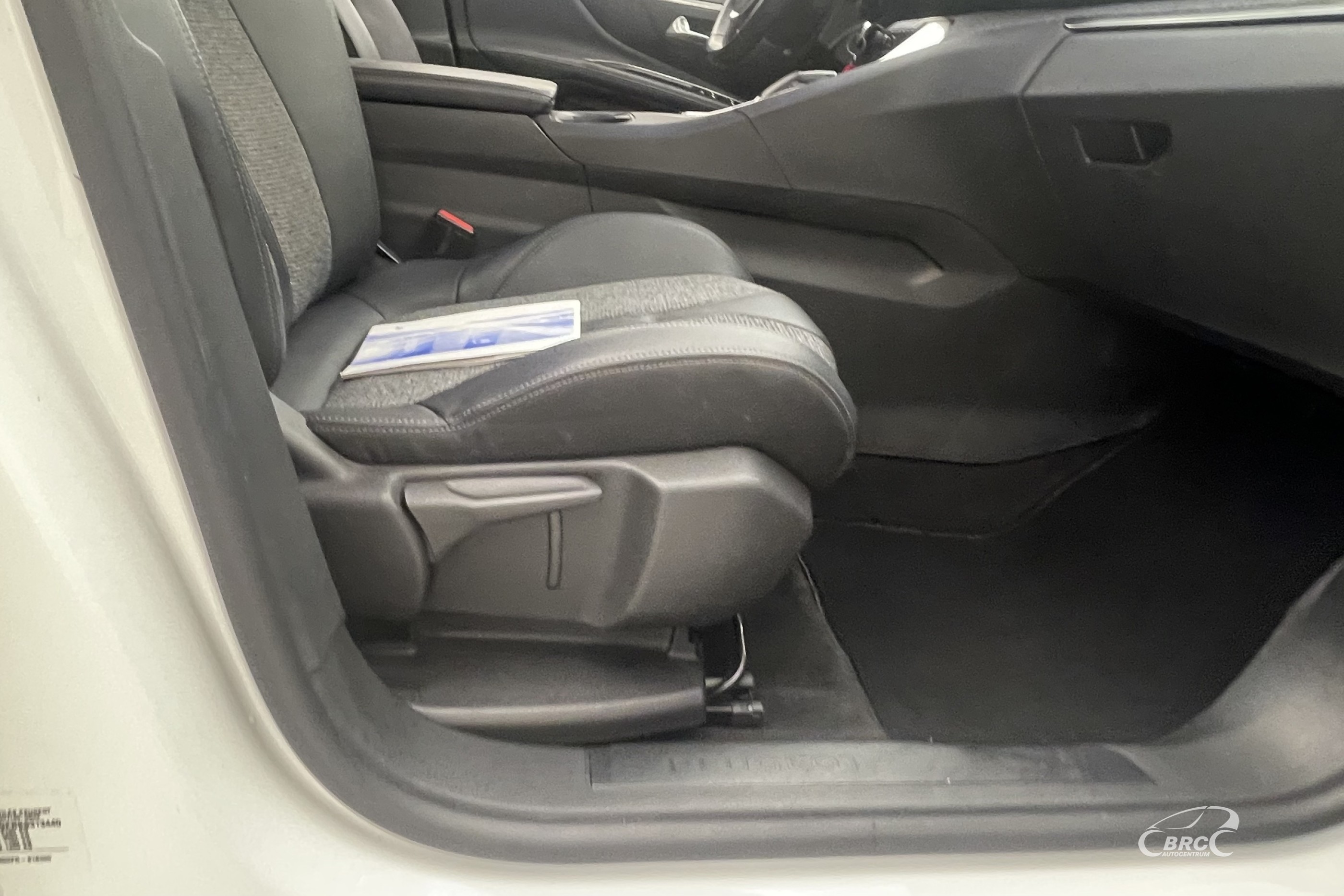 Peugeot 5008 1.6i PureTech Automatas
