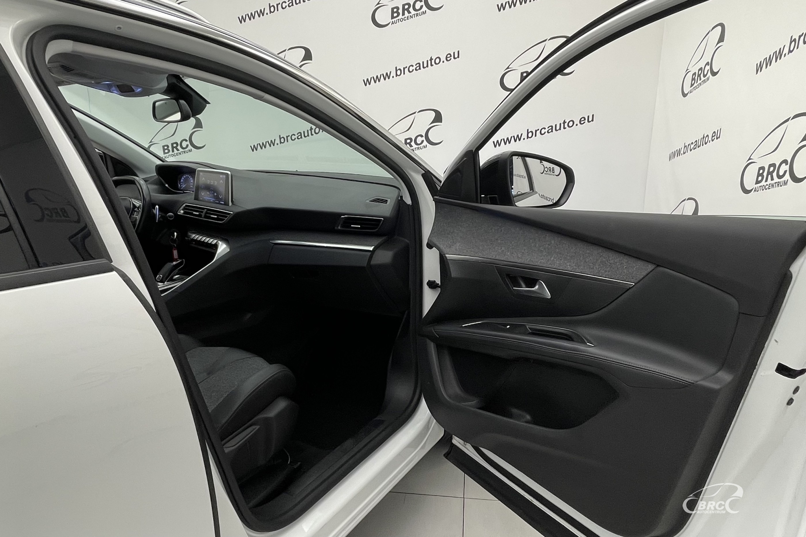 Peugeot 5008 1.6i PureTech Automatas