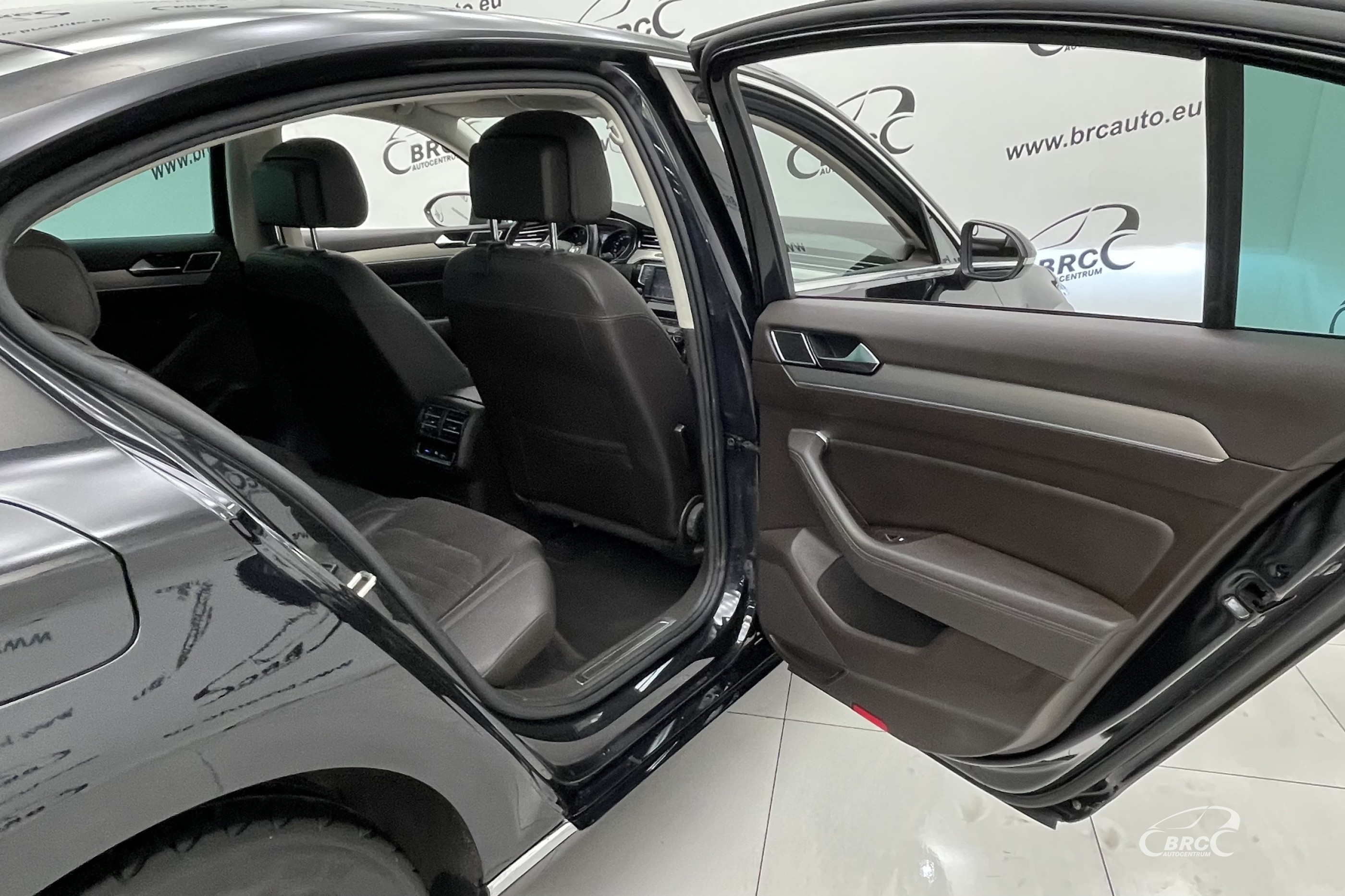 Volkswagen Passat 2.0TDI Highline Automatas