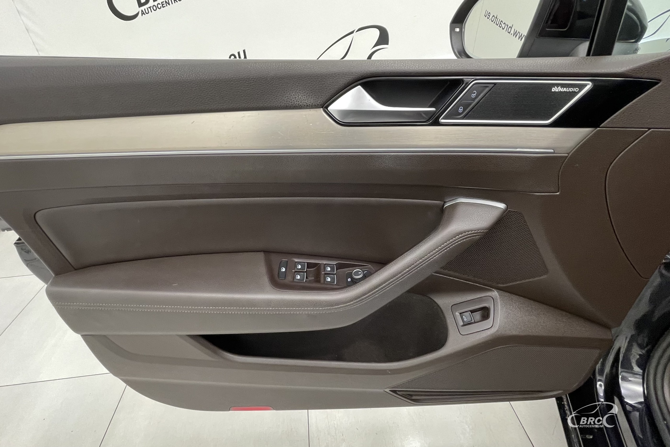 Volkswagen Passat 2.0TDI Highline Automatas