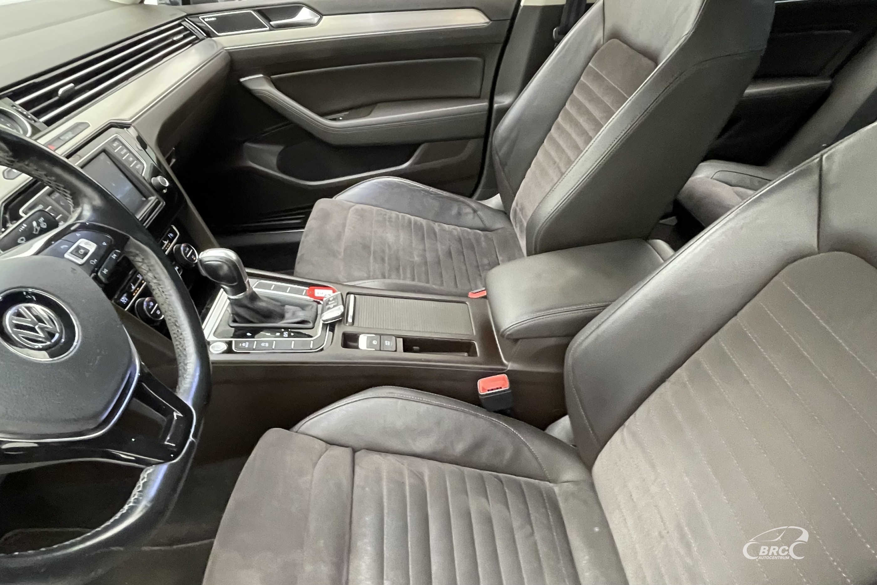 Volkswagen Passat 2.0TDI Highline Automatas