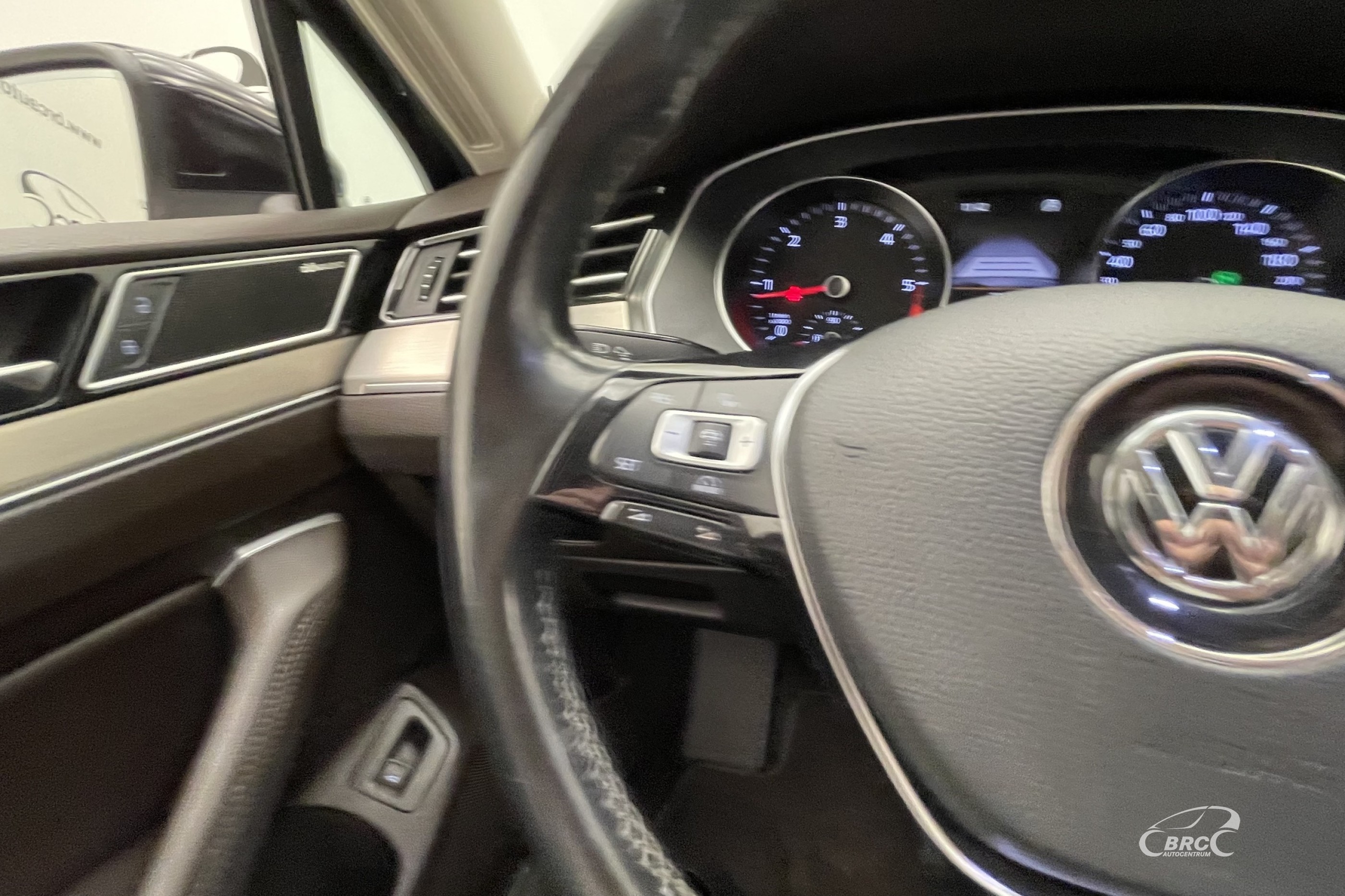 Volkswagen Passat 2.0TDI Highline Automatas