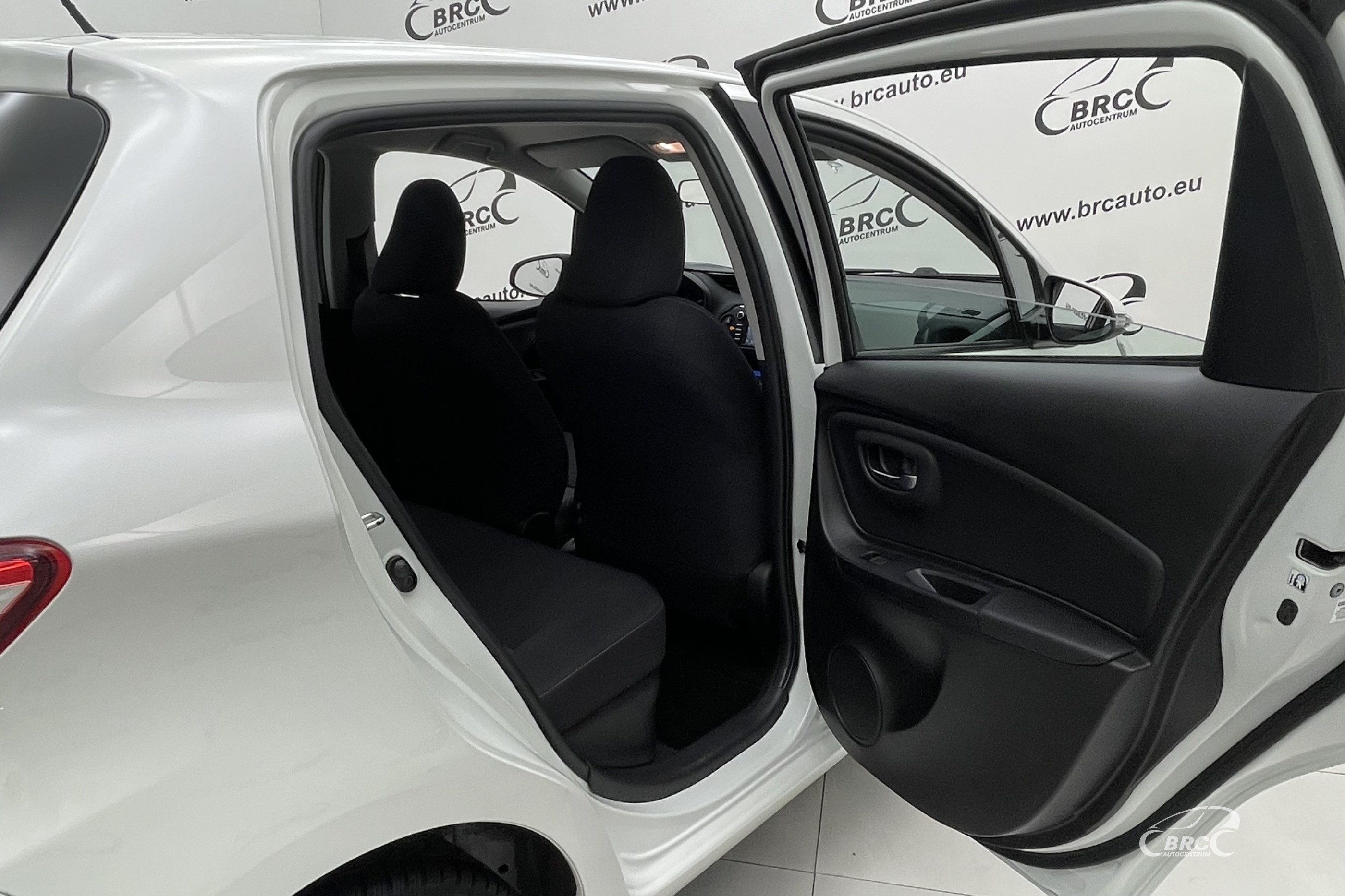 Toyota Yaris 1.5 Hybrid Automatas