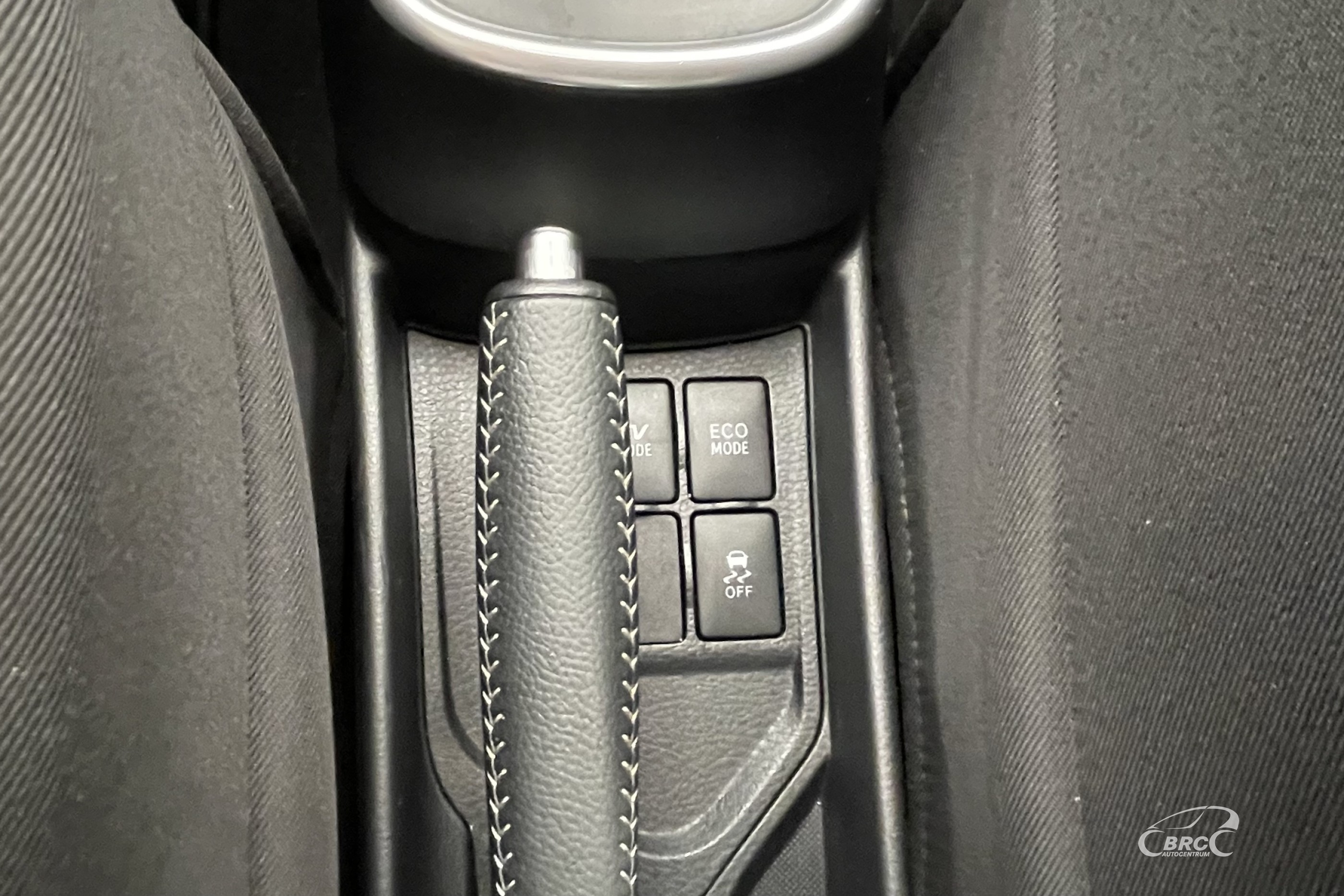 Toyota Yaris 1.5 Hybrid Automatas