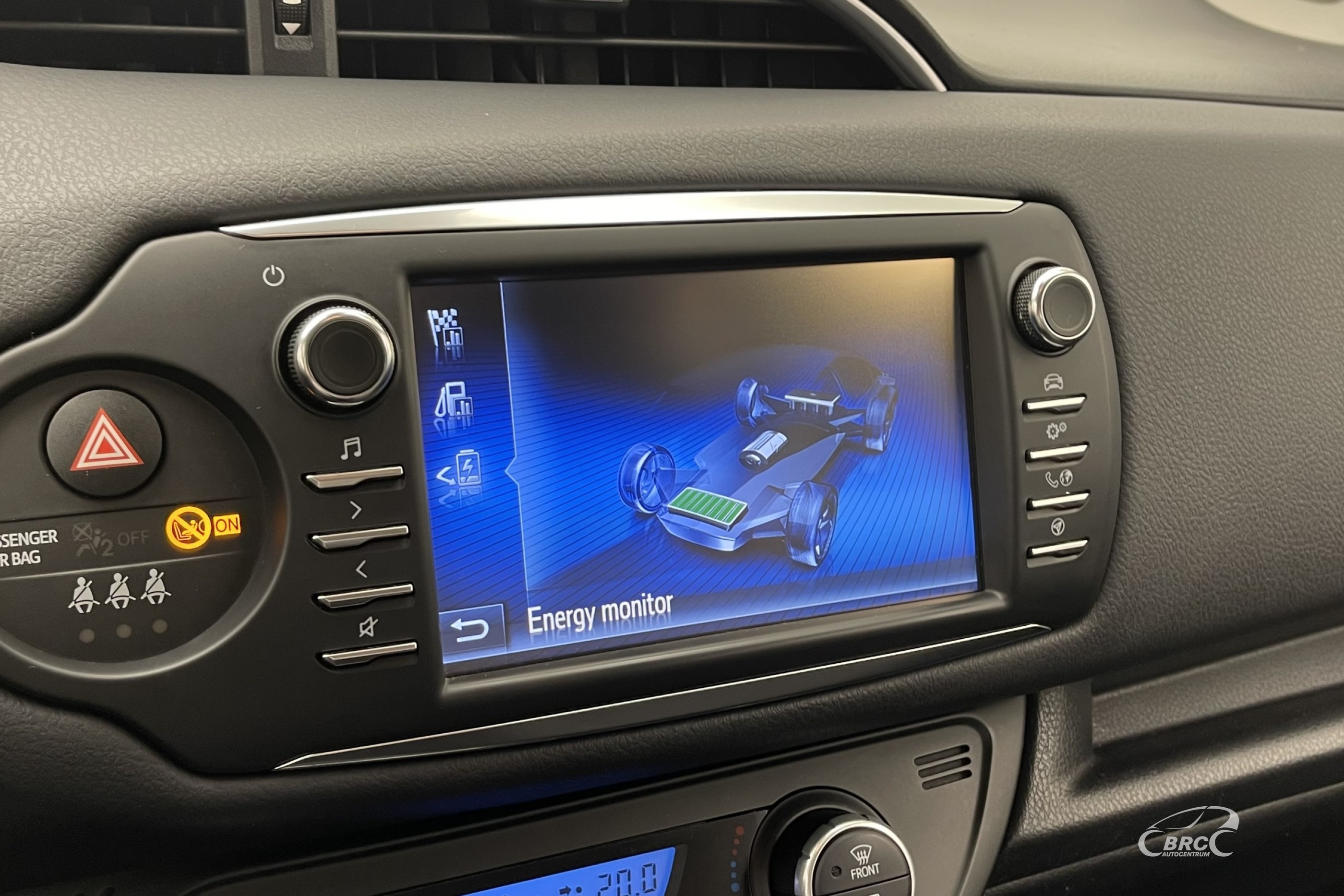 Toyota Yaris 1.5 Hybrid Automatas