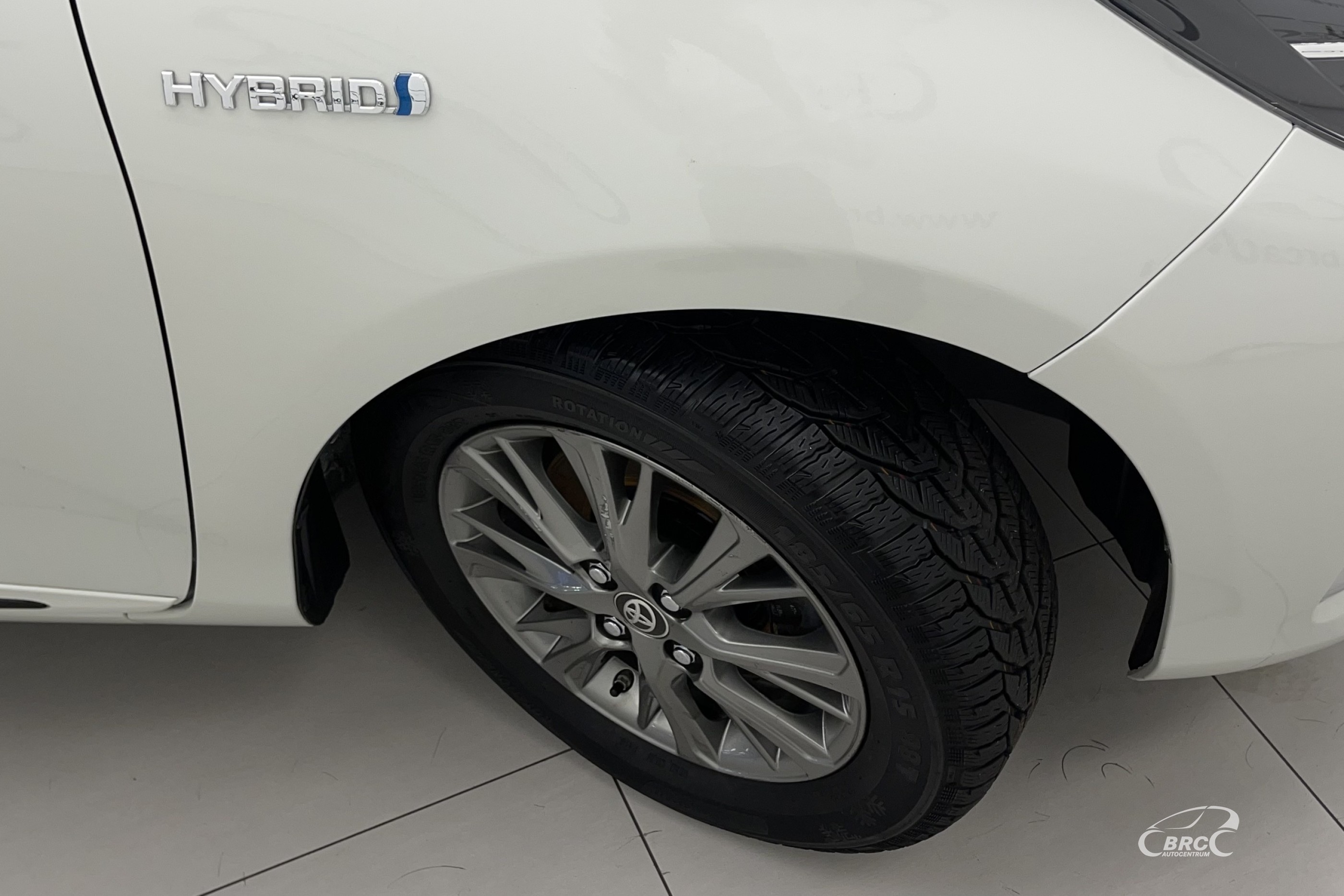 Toyota Yaris 1.5 Hybrid Automatas